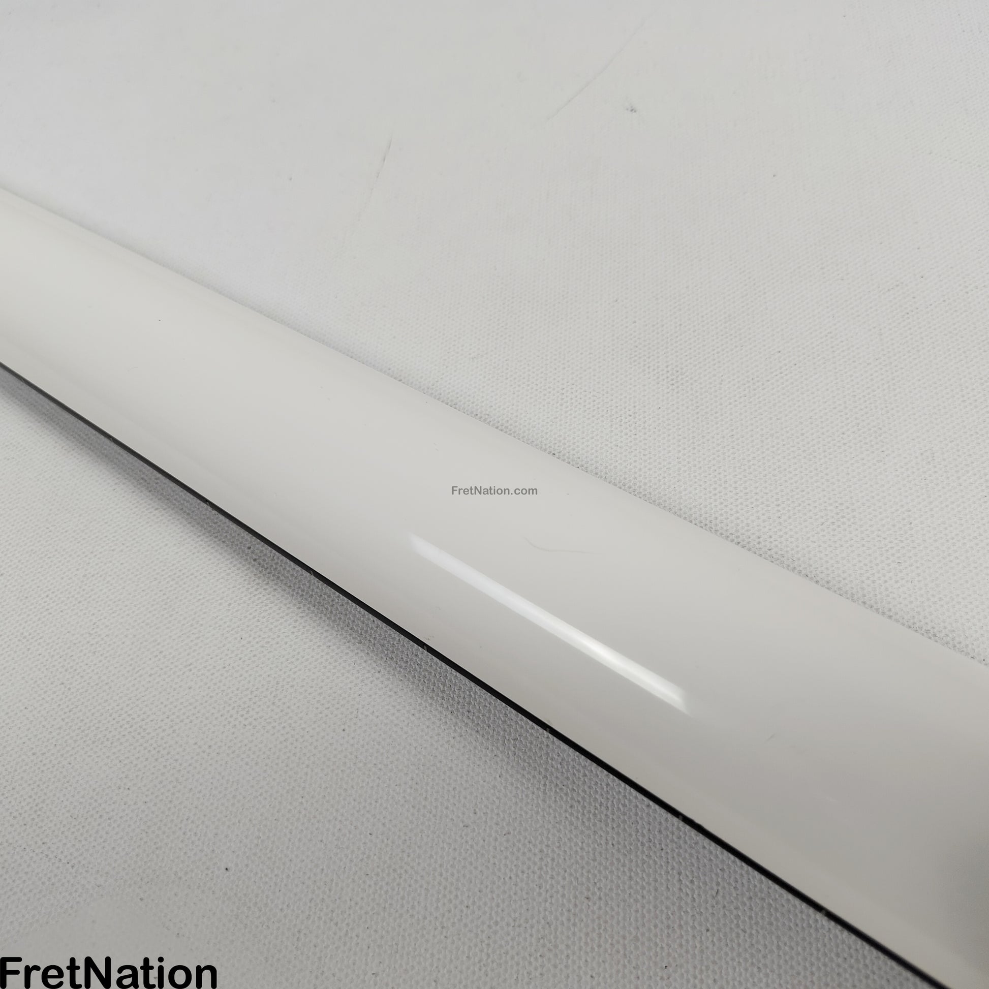 Fret Nation Steinberger XL-2 White Headless 1985 4-String Bass - 8.72lbs #3554 Pre-Owned