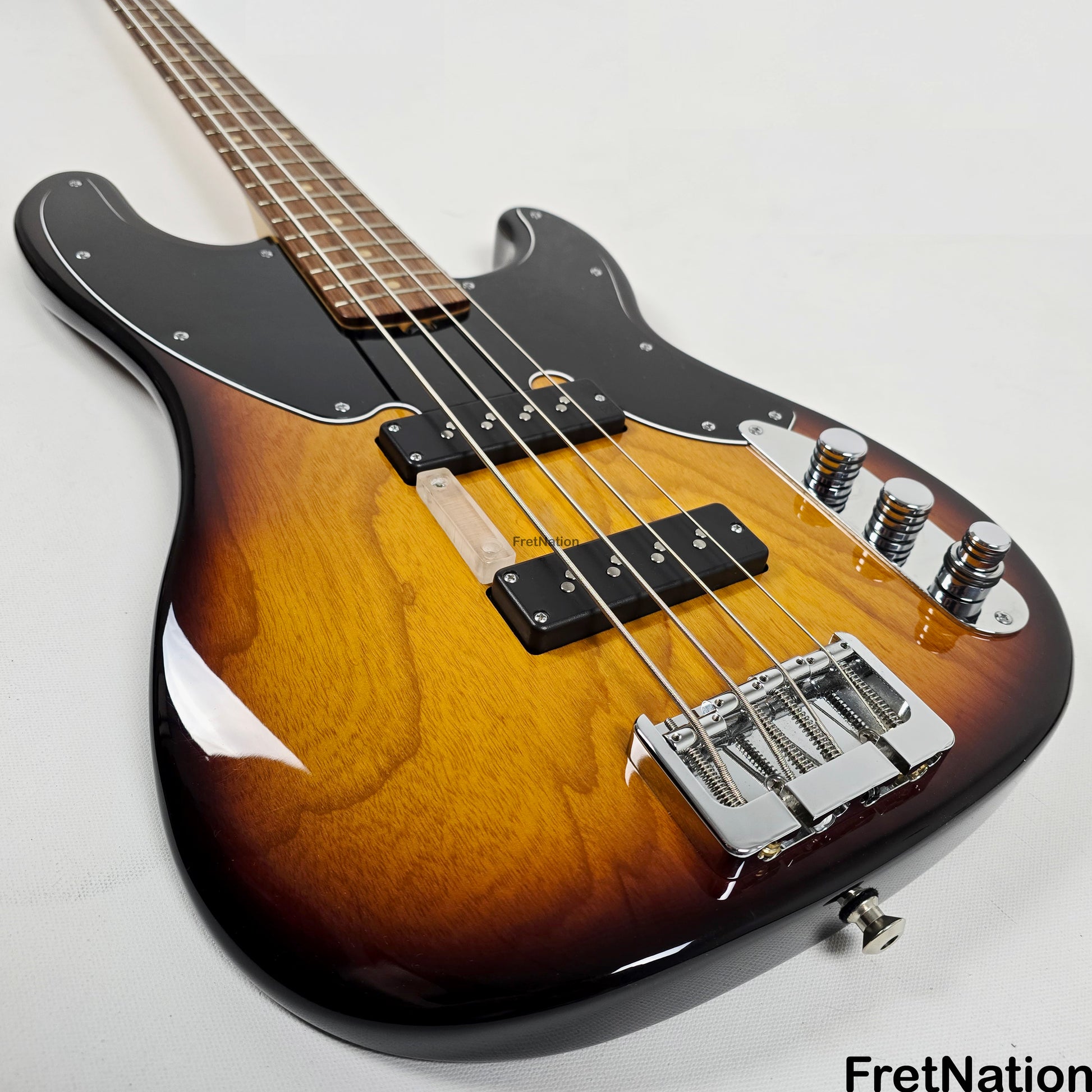 Fret Nation Valenti T21-P4 4-String '59 Burst Bass 7.66lbs #205 - Pre-Owned