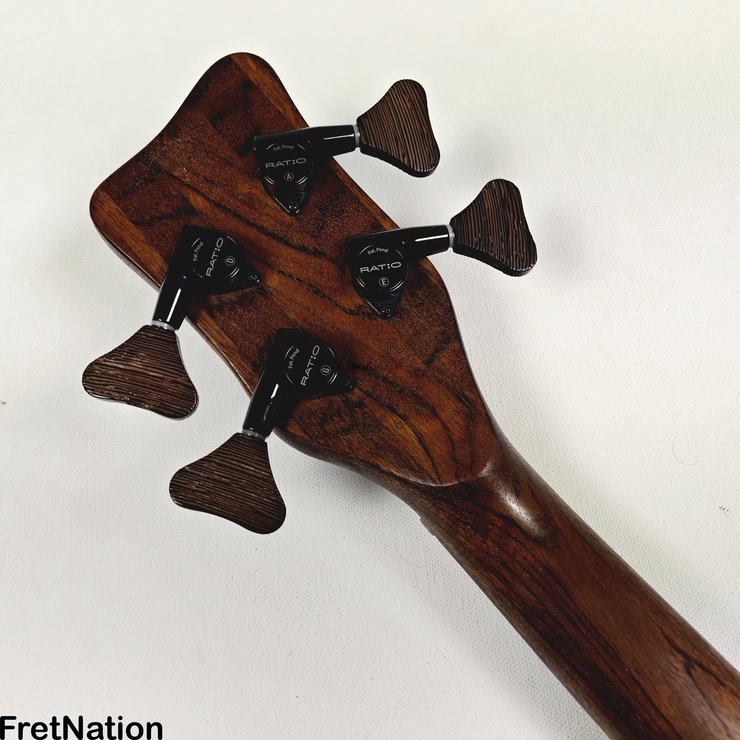 Fret Nation Warwick MasterBuilt Dolphin SN 4-String Special Edition - 9.68lbs J 164007-23 Pre-Owned