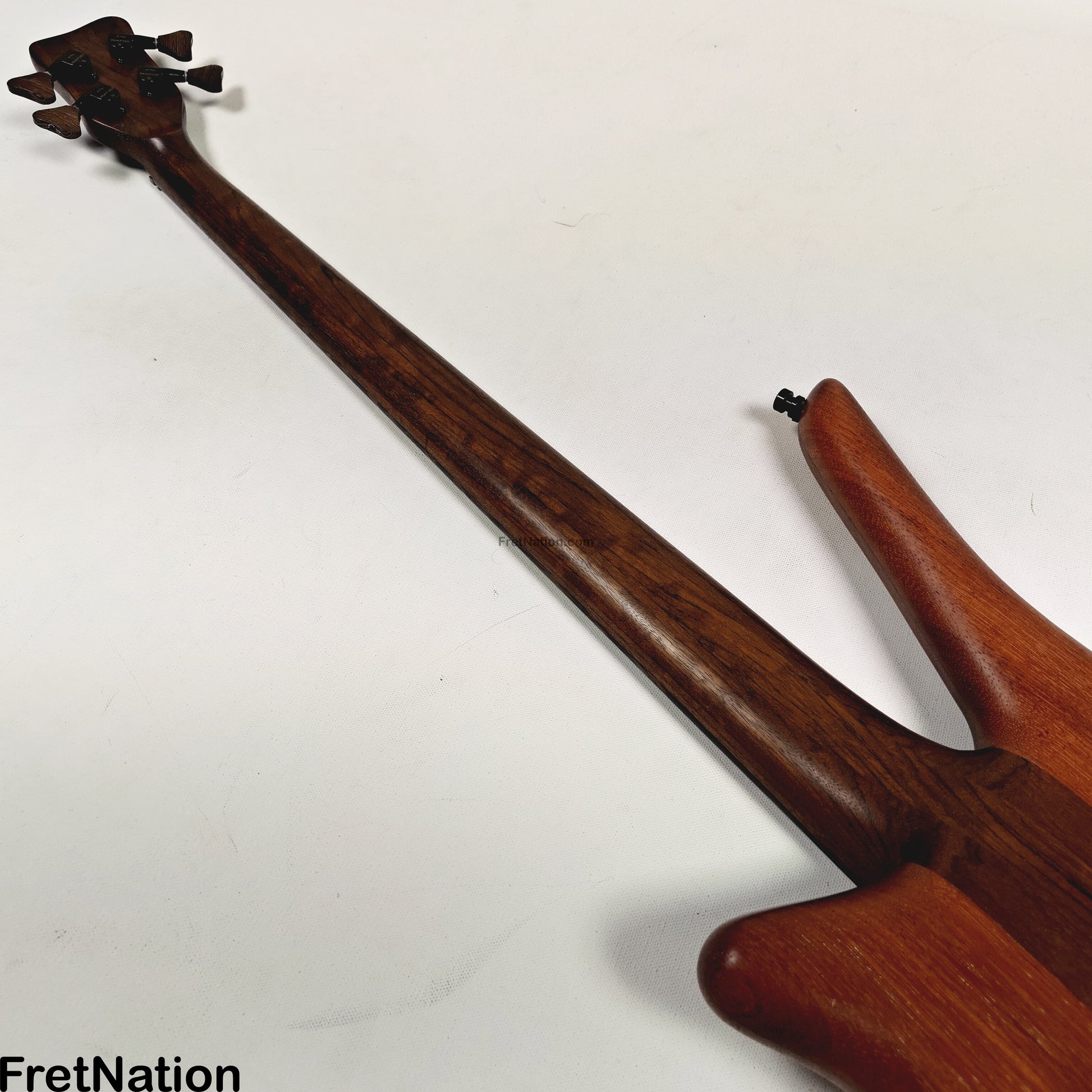 Fret Nation Warwick MasterBuilt Dolphin SN 4-String Special Edition - 9.68lbs J 164007-23 Pre-Owned