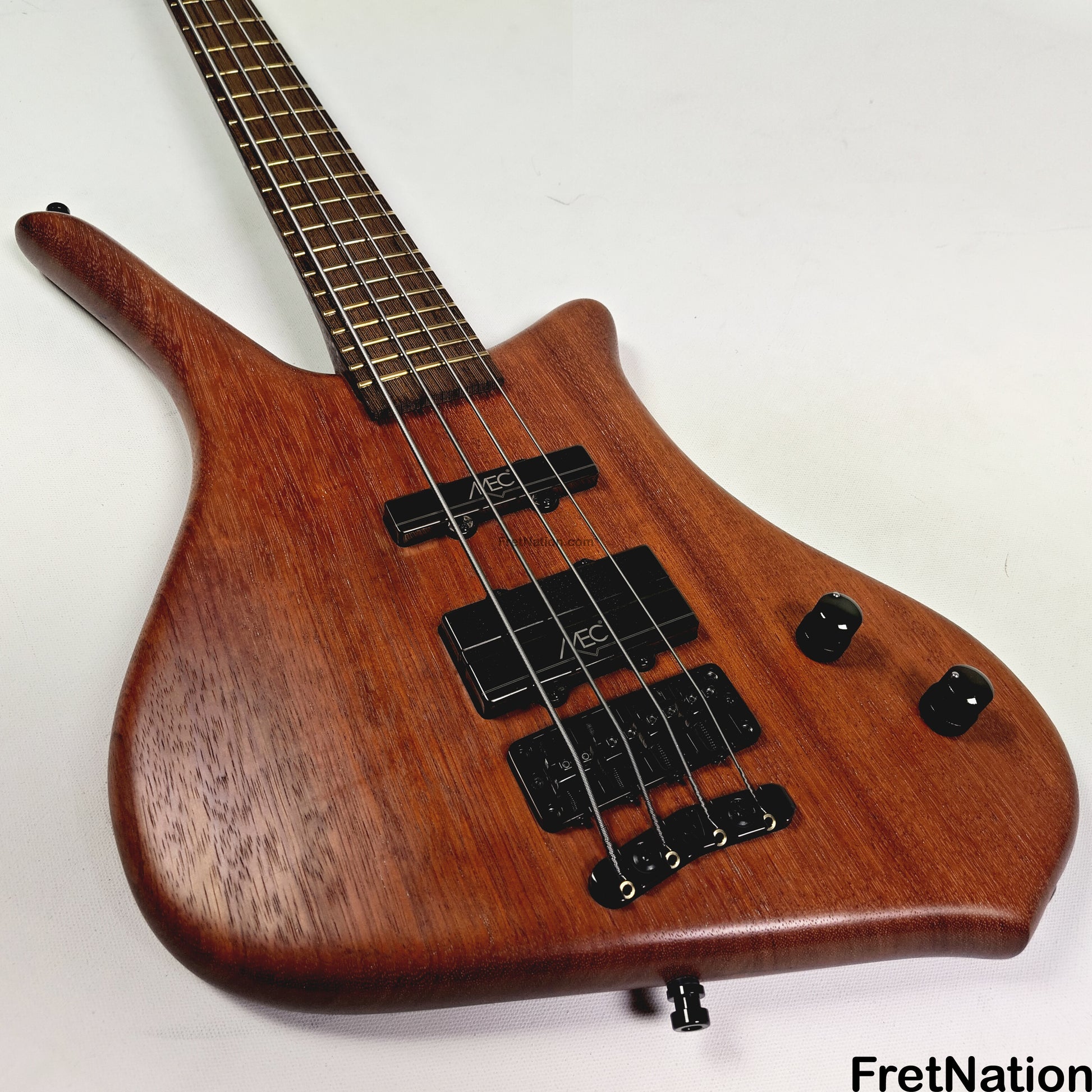 Fret Nation Warwick MasterBuilt Dolphin SN 4-String Special Edition - 9.68lbs J 164007-23 Pre-Owned