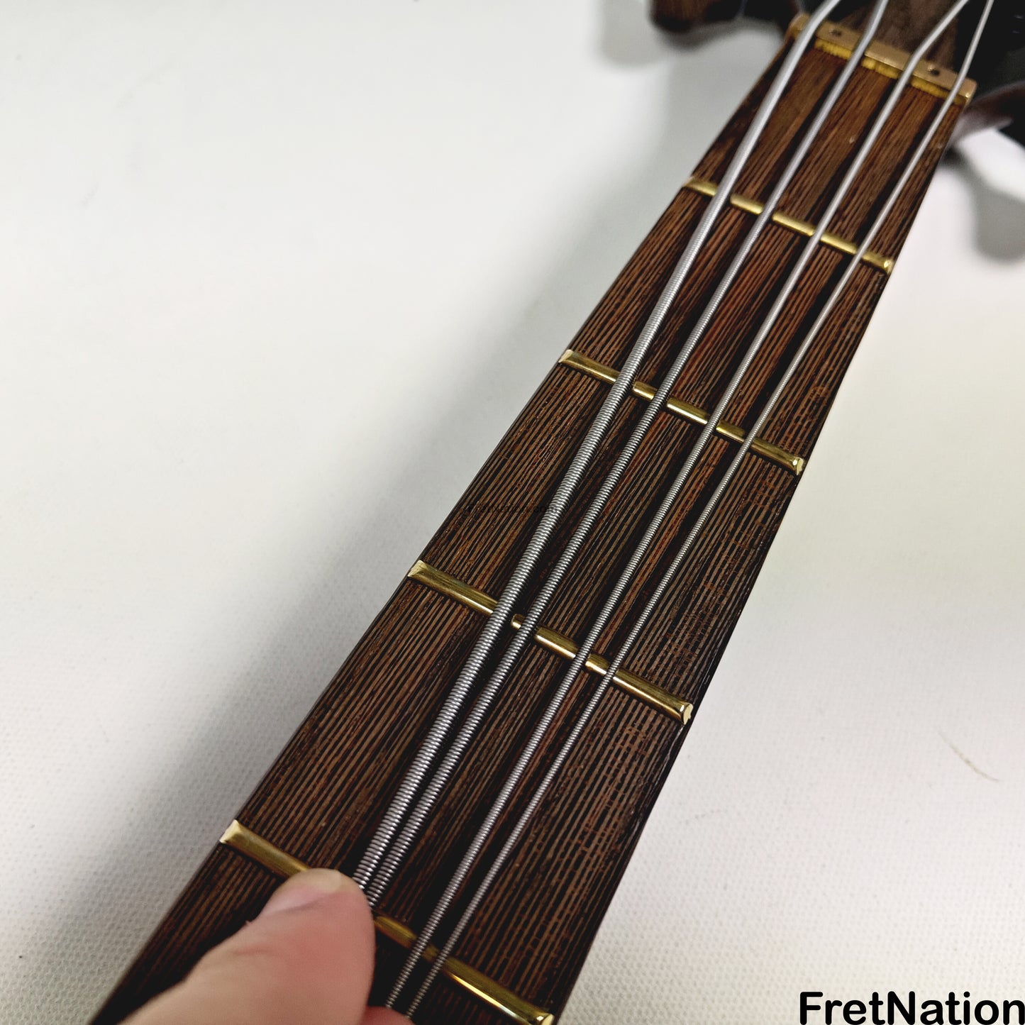 Fret Nation Warwick MasterBuilt Dolphin SN 4-String Special Edition - 9.68lbs J 164007-23 Pre-Owned