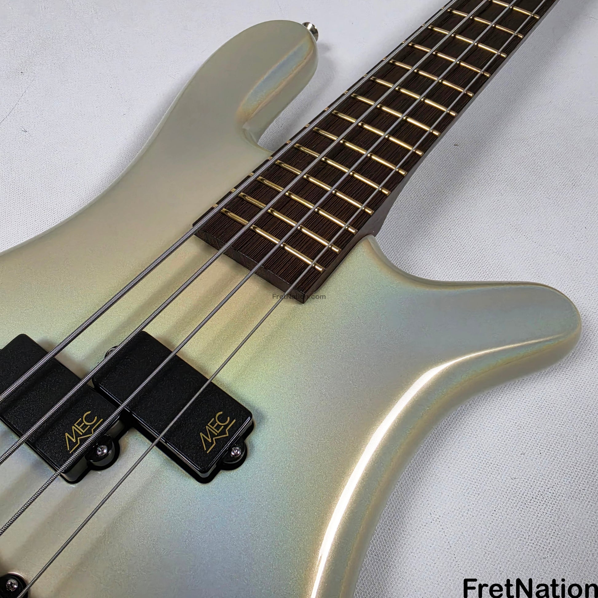 Fret Nation Warwick CustomShop Streamer LX 4-String Bass White Pearl Glow-In-The-Dark 9.90lbs F-161362-15 - Pre-Owned
