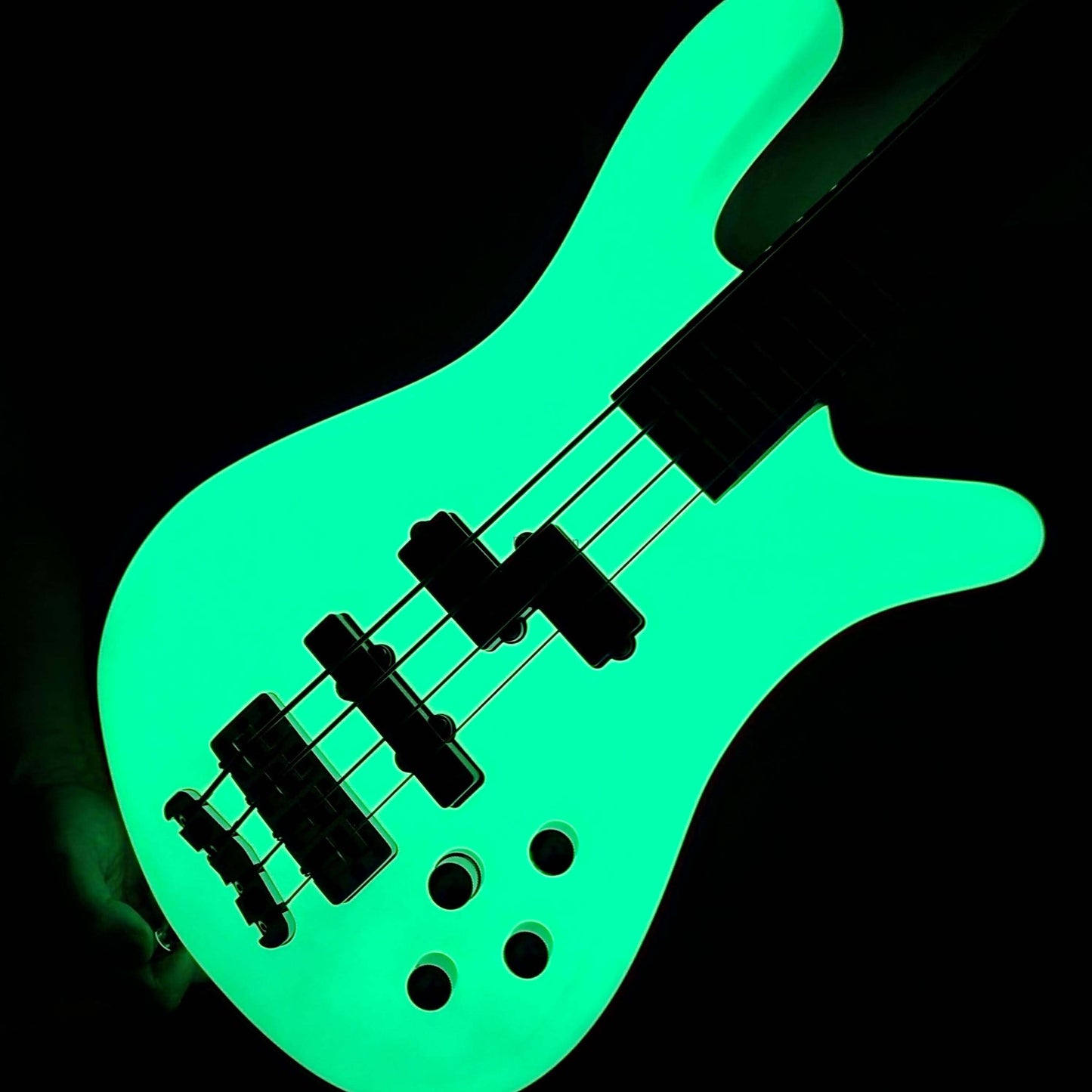 Fret Nation Warwick CustomShop Streamer LX 4-String Bass White Pearl Glow-In-The-Dark 9.90lbs F-161362-15 - Pre-Owned