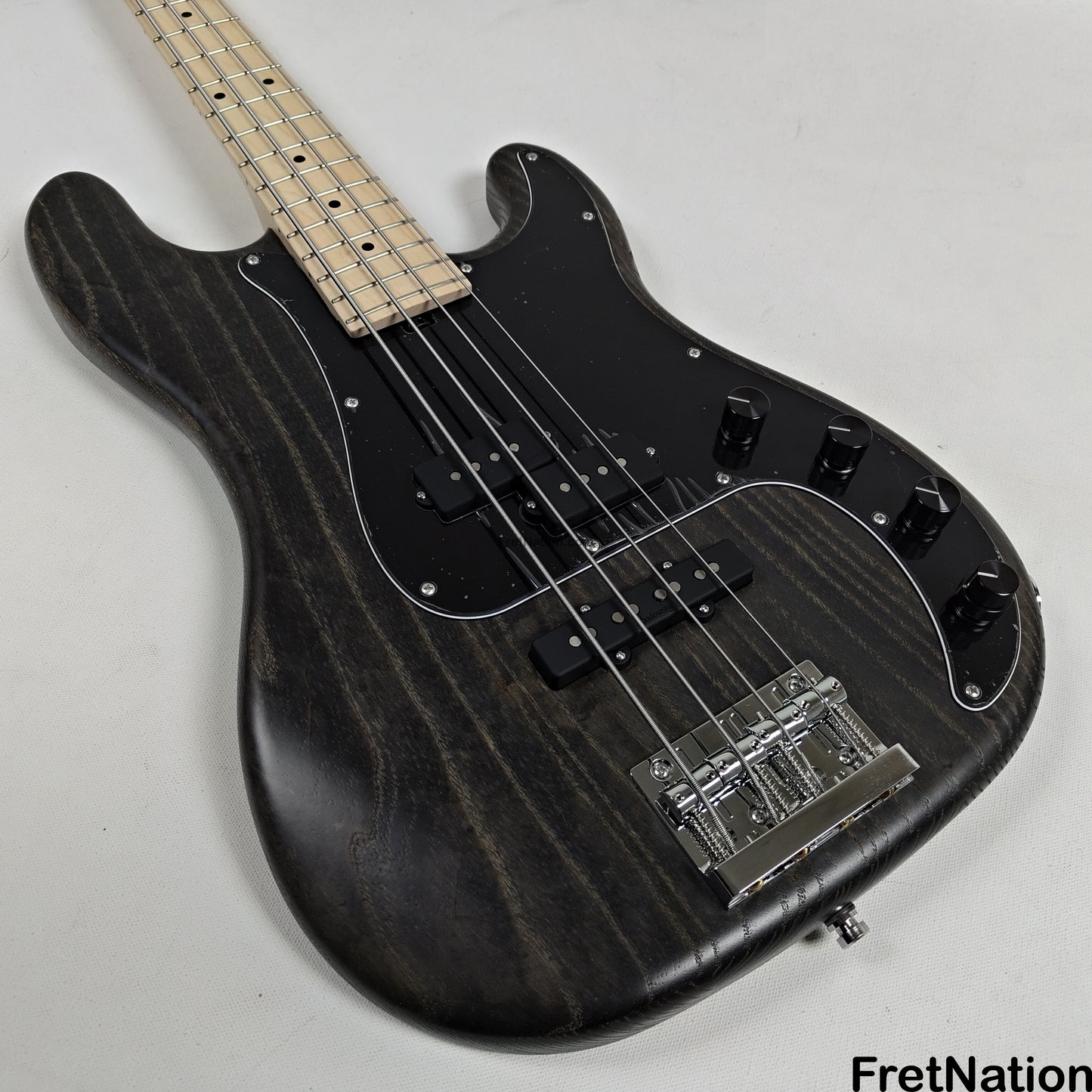 Sadowsky Sadowsky MetroLine Hybrid PJ 21-Fret 4-String Bass Nirvana Black B-Stock 7.58lbs 3531-23 - SML21HP4 03 ASH FR