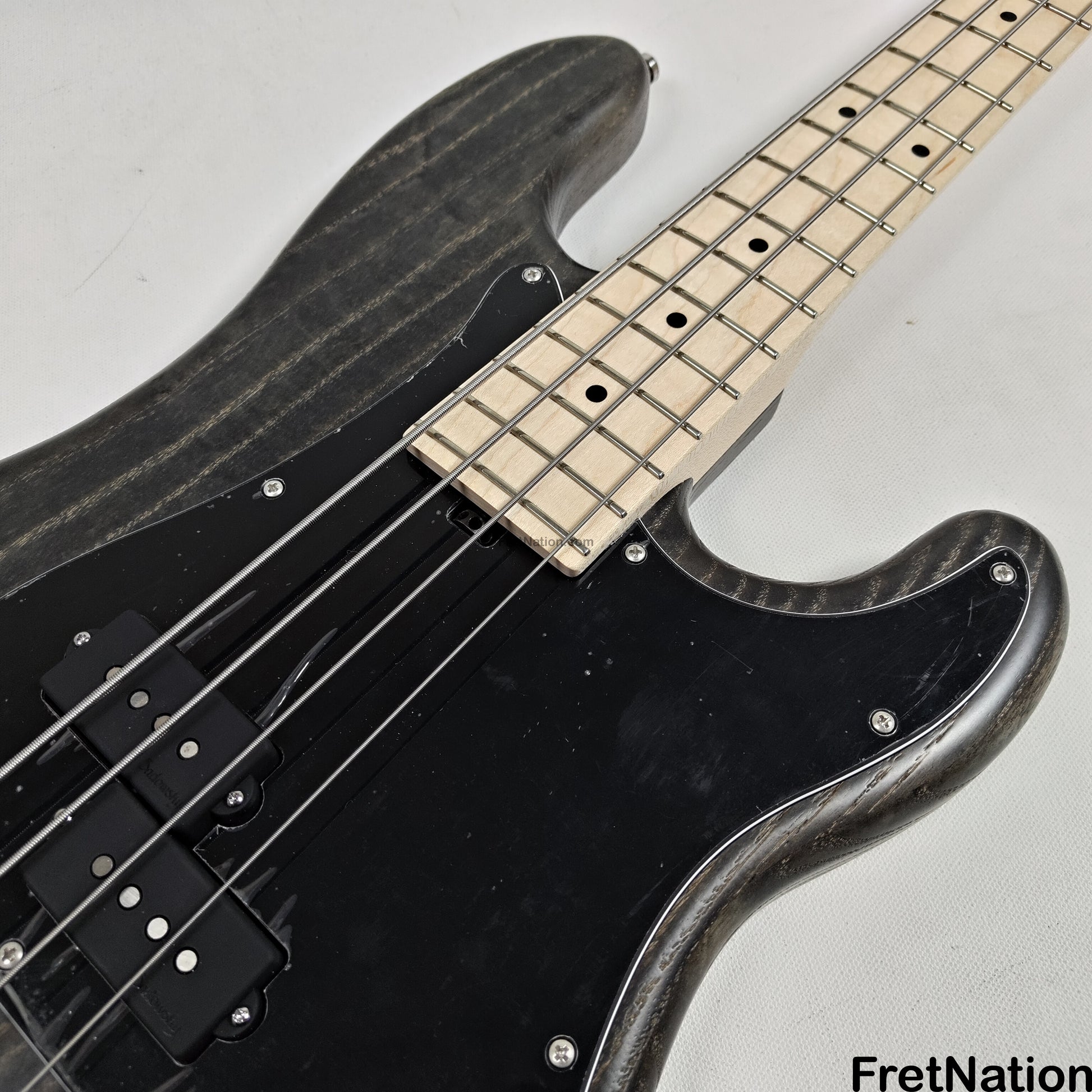 Sadowsky Sadowsky MetroLine Hybrid PJ 21-Fret 4-String Bass Nirvana Black B-Stock 7.58lbs 3531-23 - SML21HP4 03 ASH FR