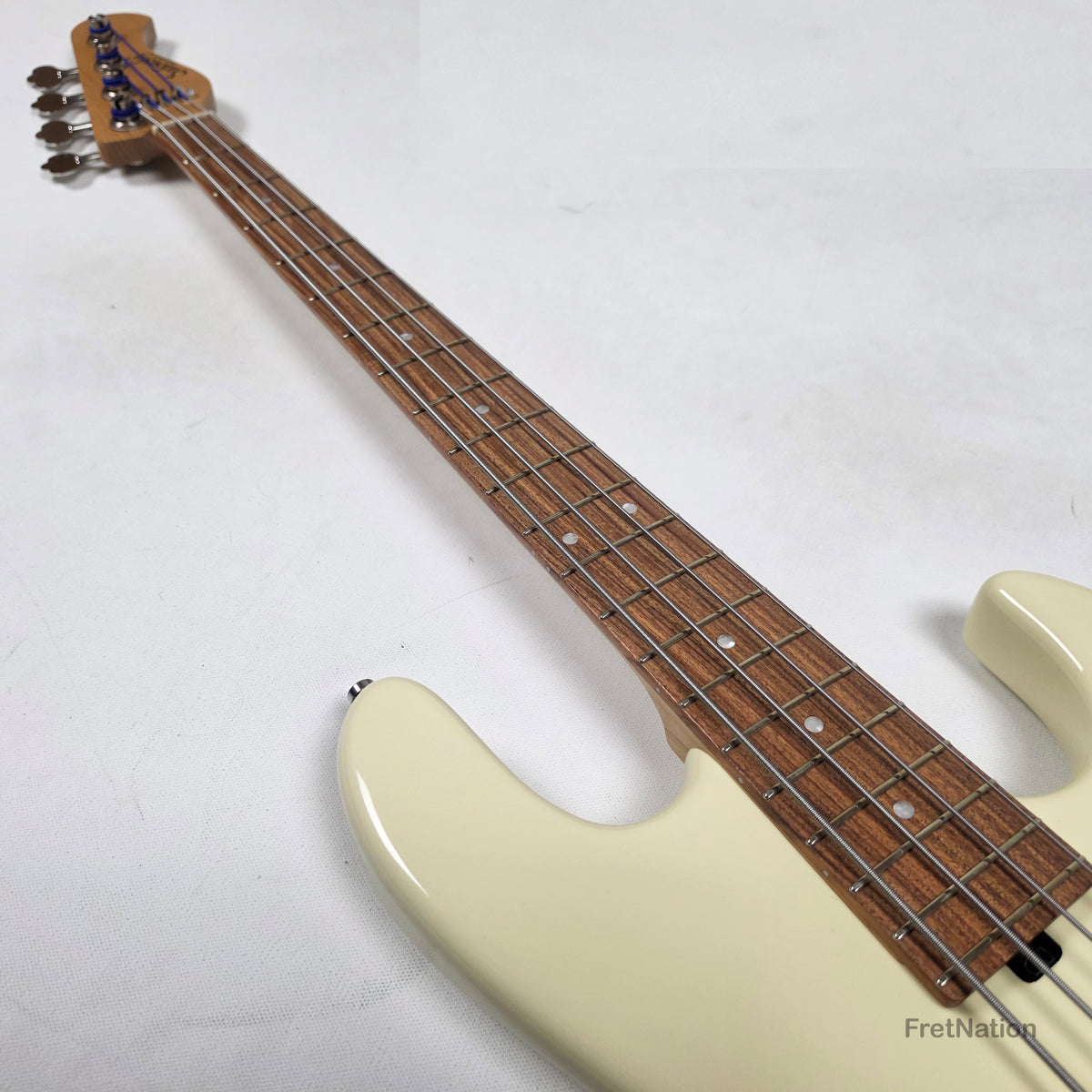 Sadowsky MasterBuilt 21-Fret Standard J/J 4-String Bass - Olympic White 7.74lbs 0122-24 - SMB21SJ4 28 ALD FR