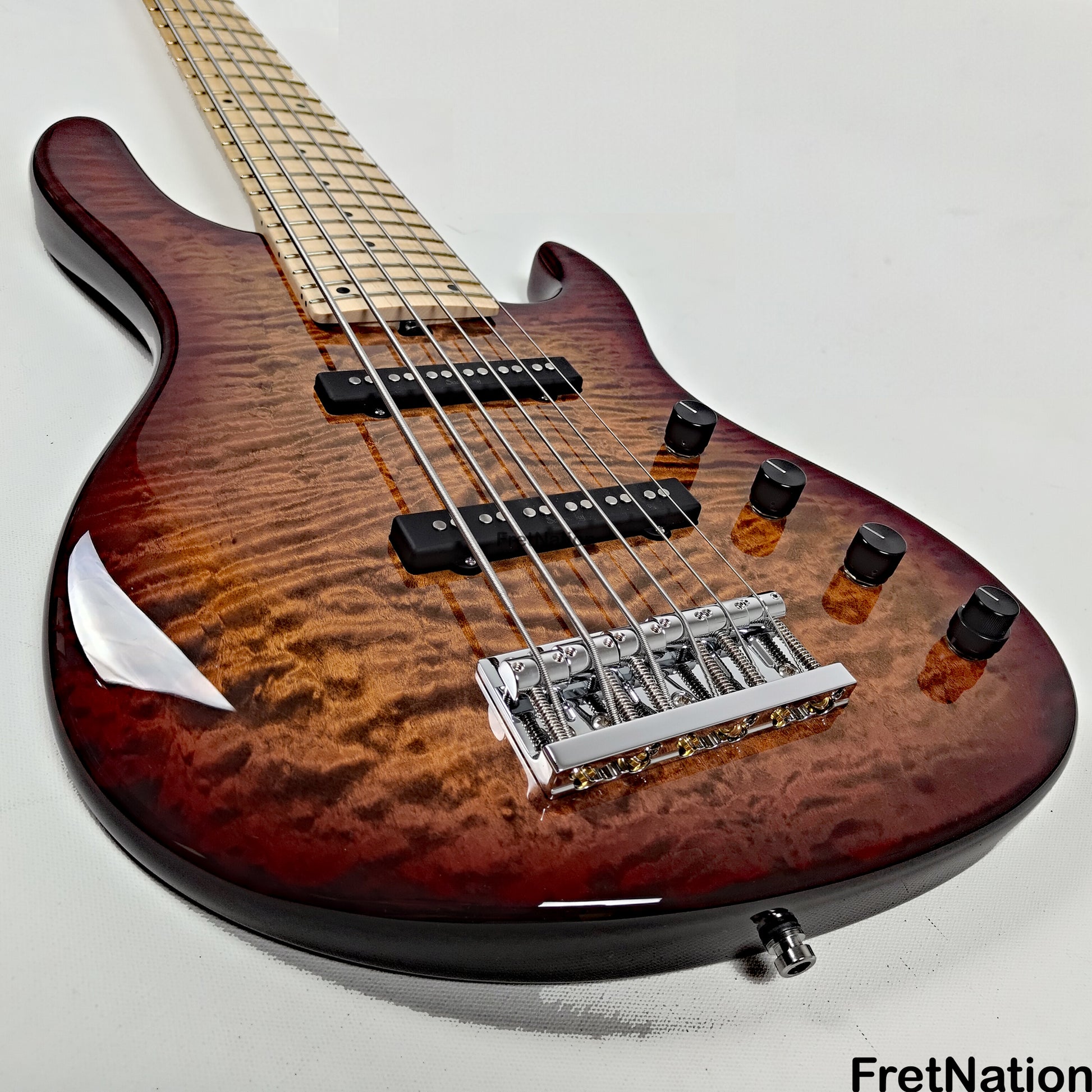 Sadowsky Sadowsky Custom Shop MasterBuilt 2025 NAMM Show 24SJ6 6-String J-Bass