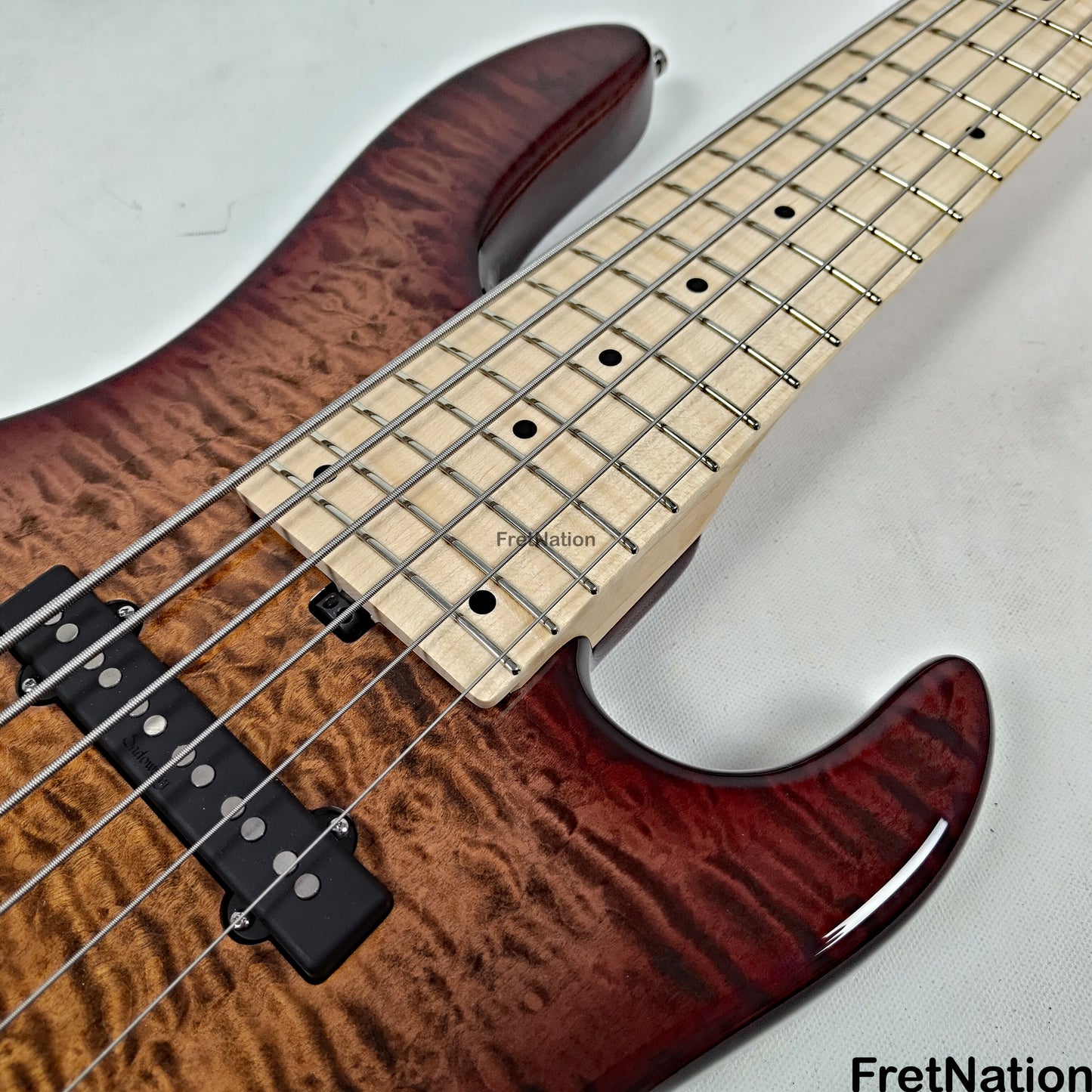 Sadowsky Sadowsky Custom Shop MasterBuilt 2025 NAMM Show 24SJ6 6-String J-Bass