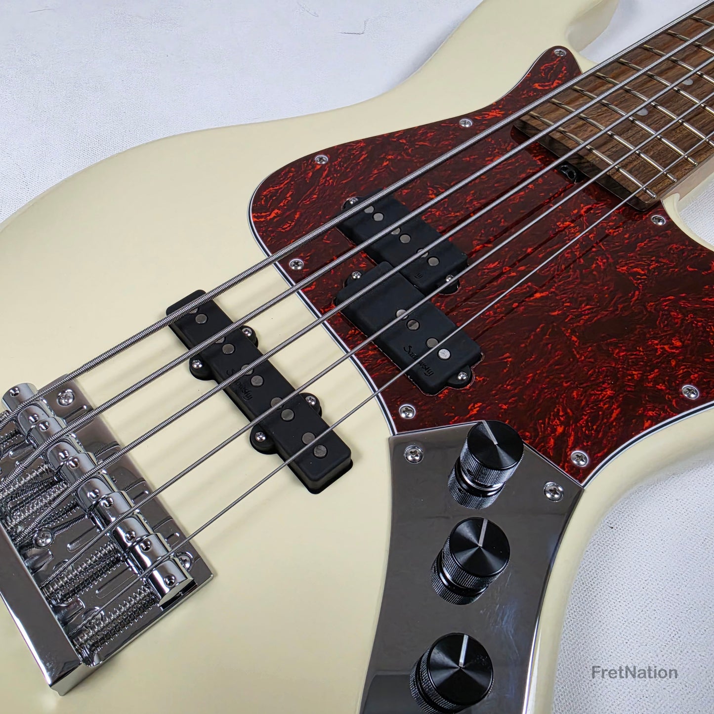 Sadowsky MetroLine Vintage PJ 21-Fret 5-String Bass - Olympic White 8.50lbs 4080-24 - SML21VP5 28 ALD FR