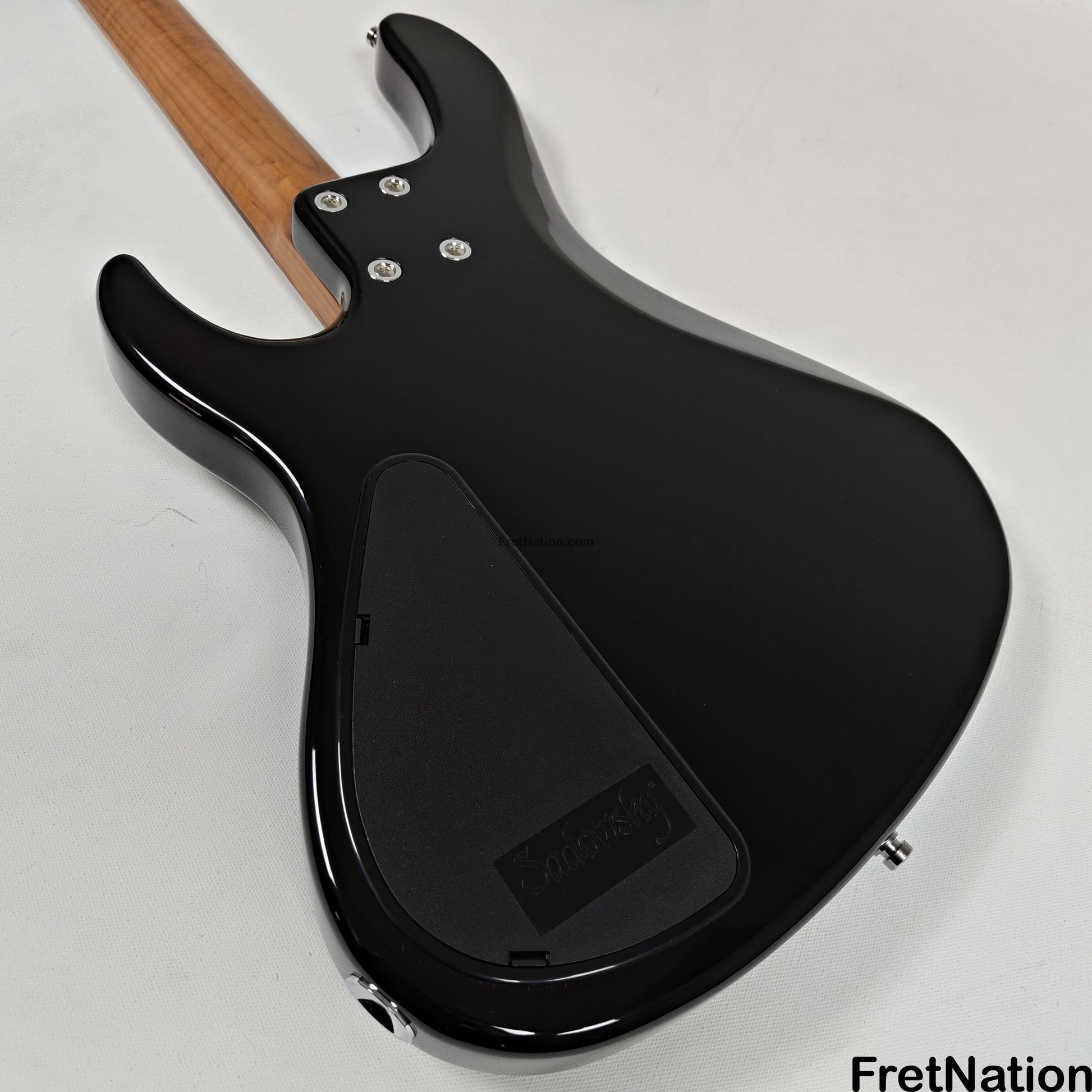 Sadowsky Sadowsky MetroExpress 24MS4 4-String Modern Bass - Solid Black High Polish w/ Morado Fingerboard 8.84lbs 0643-25