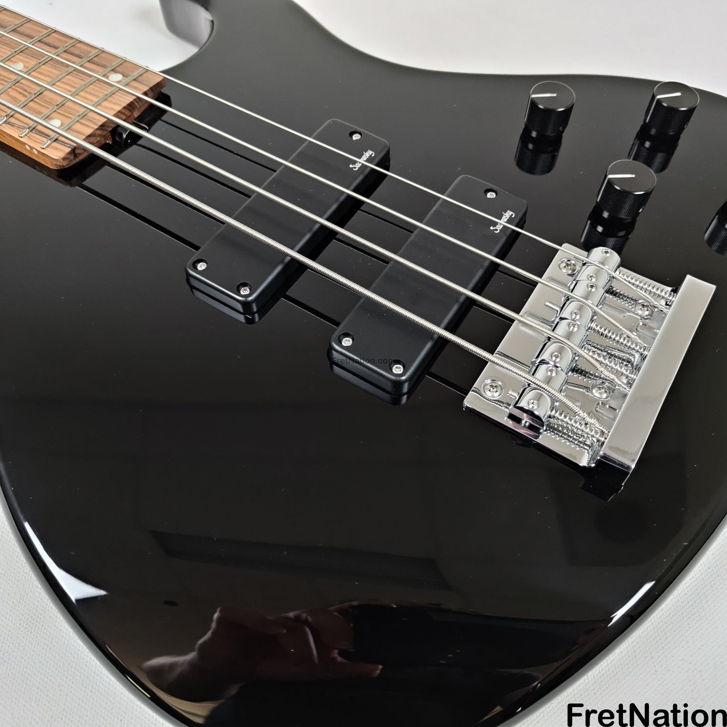 Sadowsky Sadowsky MetroExpress 24MS4 4-String Modern Bass - Solid Black High Polish w/ Morado Fingerboard 8.84lbs 0643-25