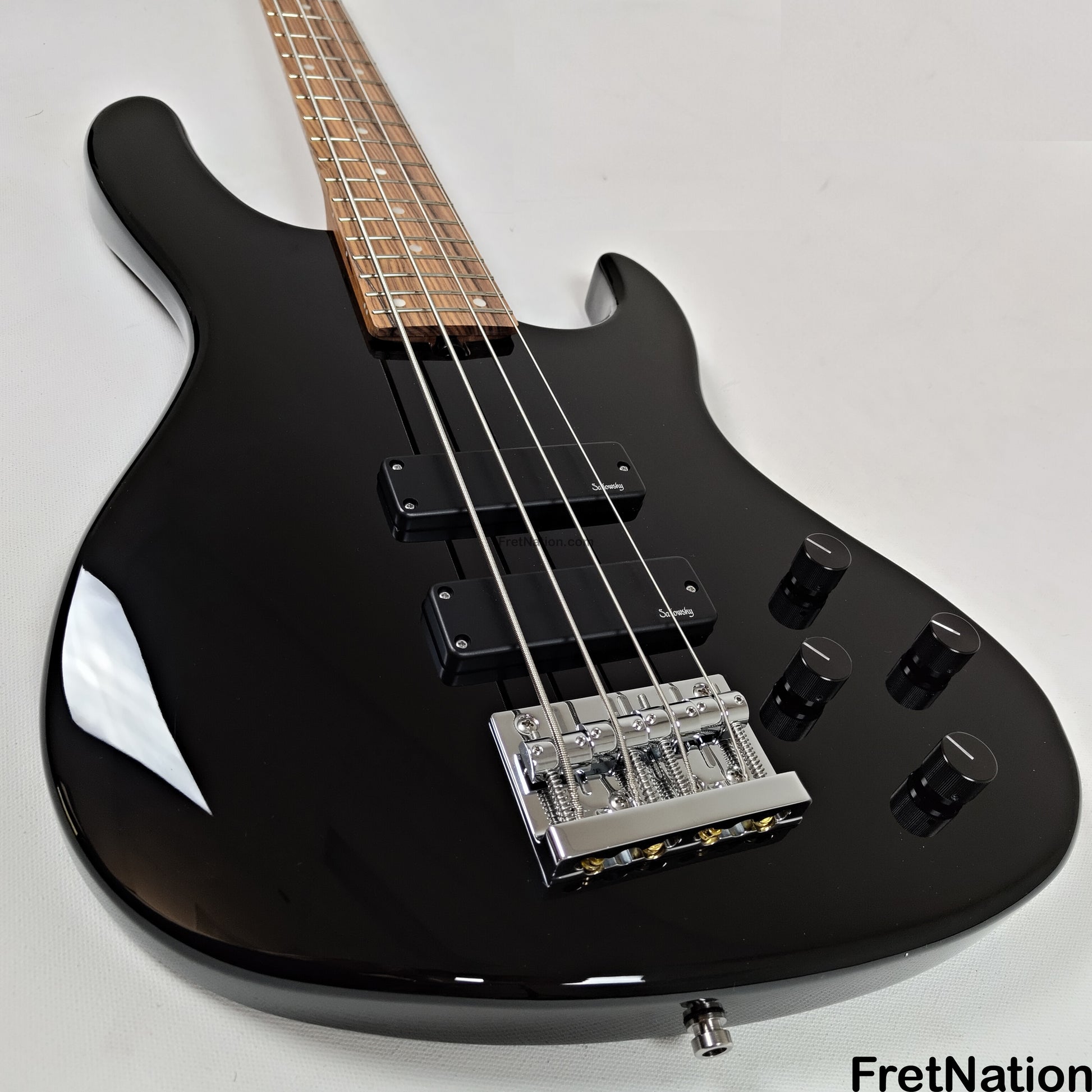 Sadowsky Sadowsky MetroExpress 24MS4 4-String Modern Bass - Solid Black High Polish w/ Morado Fingerboard 8.84lbs 0643-25