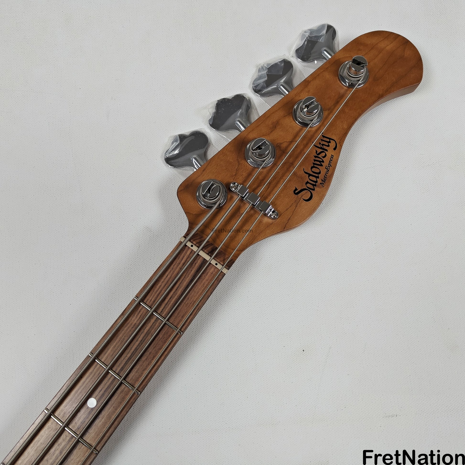 Sadowsky Sadowsky MetroExpress 24MS4 4-String Modern Bass - Solid Black High Polish w/ Morado Fingerboard 8.84lbs 0643-25
