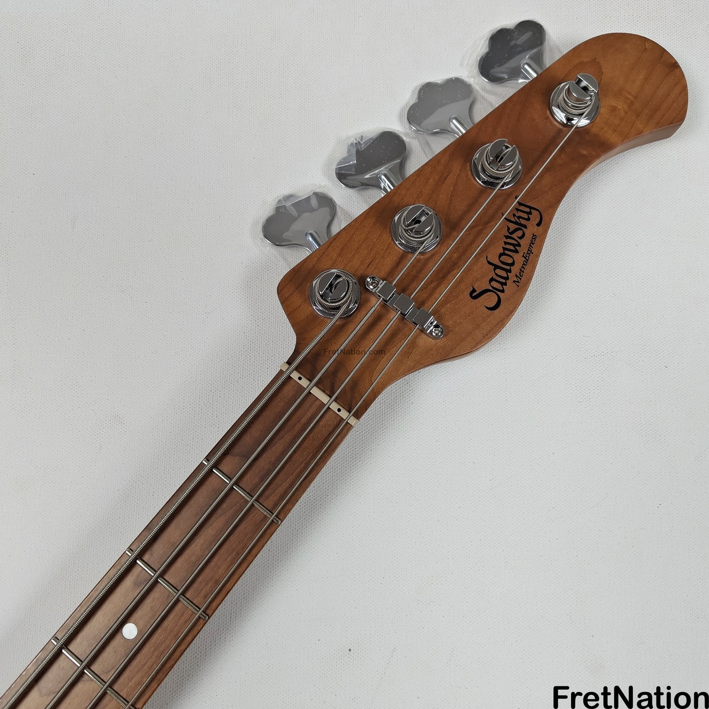Sadowsky Sadowsky MetroExpress 24MS4 4-String Modern Bass - Solid Candy Apple Orange High Polish w/ Maple Fingerboard - 8.70lbs 0807-25