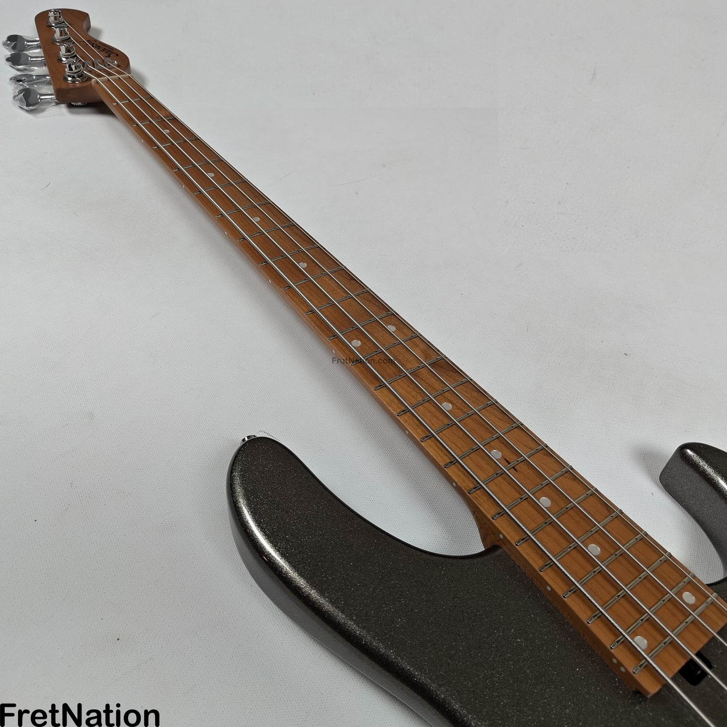 Sadowsky Sadowsky MetroExpress 24MS4 4-String Modern Bass - Solid Silver Metallic High Polish w/ Maple Fingerboard 8.40lbs - 000903-25