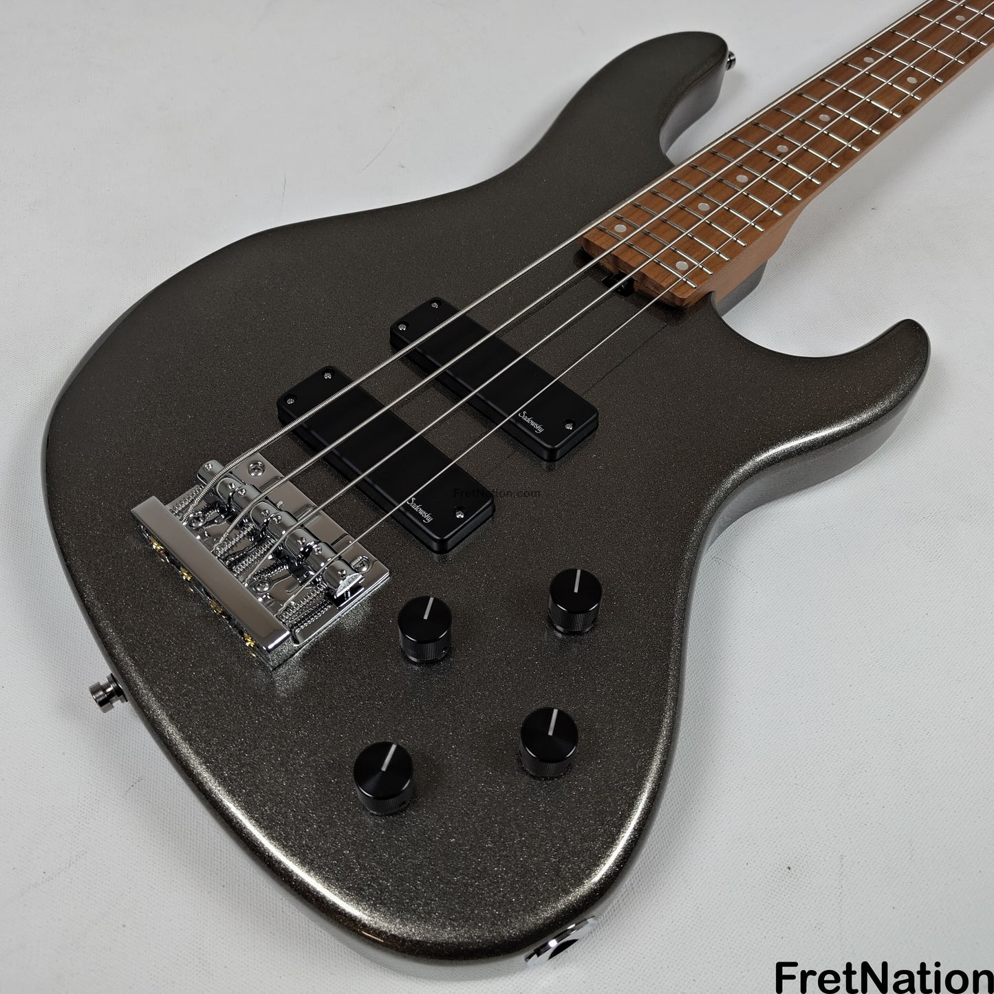 Sadowsky Sadowsky MetroExpress 24MS4 4-String Modern Bass - Solid Silver Metallic High Polish w/ Maple Fingerboard 8.40lbs - 000903-25