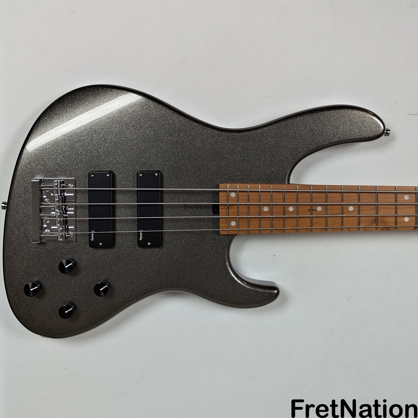 Sadowsky Sadowsky MetroExpress 24MS4 4-String Modern Bass - Solid Silver Metallic High Polish w/ Maple Fingerboard 8.40lbs - 000903-25