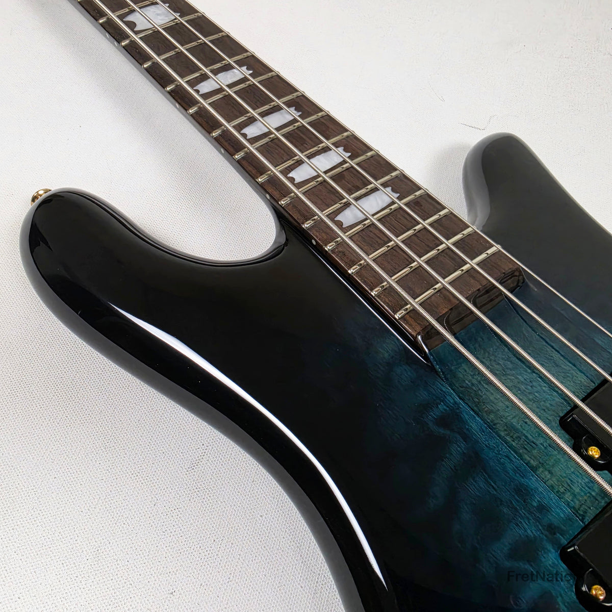 Spector Spector Icon NS-2 Neck-Thru 4-String Bass Black & Blue 7.80bs ICONNS2BLKBL CI26051780