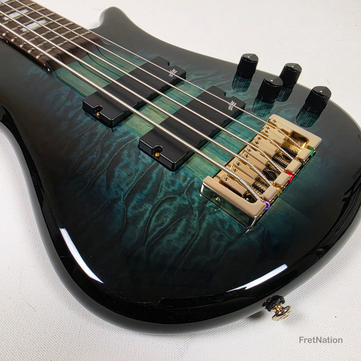 Spector Spector Icon NS-5 Neck-Thru 5-String Bass Black & Blue 9.72bs ICONNS5BLKBL CI26051644