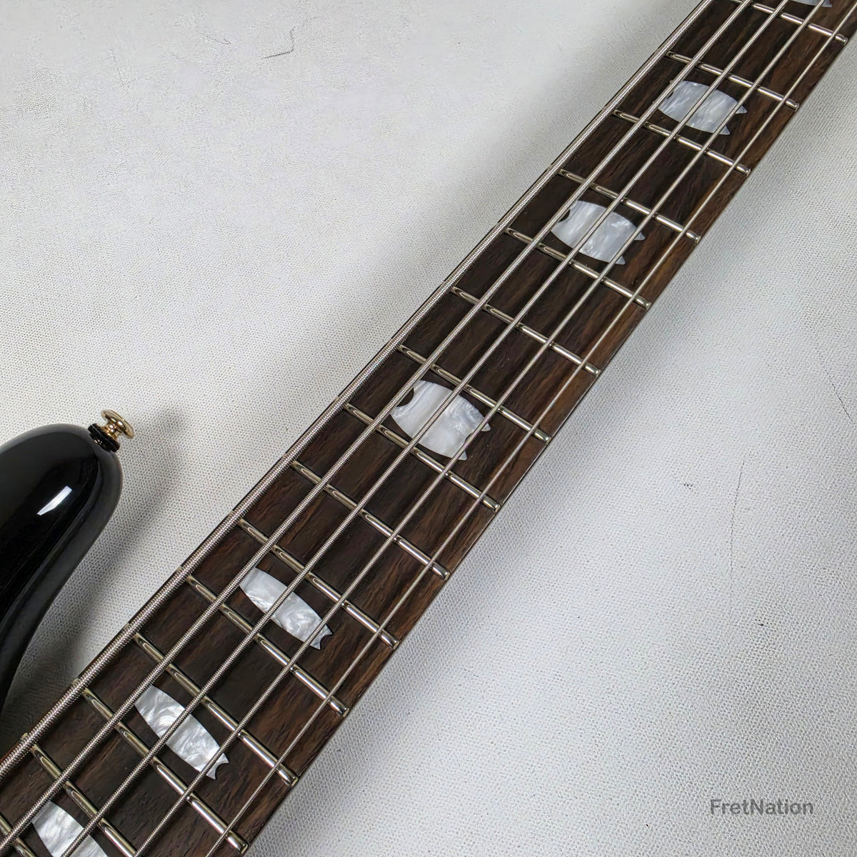 Spector Spector Icon NS-5 Neck-Thru 5-String Bass Black & Blue 9.72bs ICONNS5BLKBL CI26051644