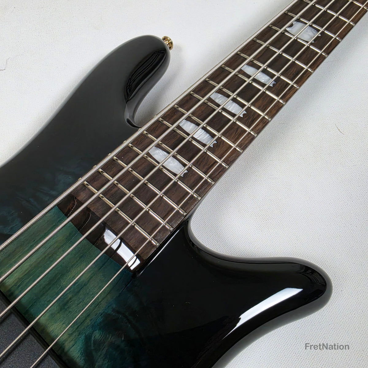 Spector Spector Icon NS-5 Neck-Thru 5-String Bass Black & Blue 9.72bs ICONNS5BLKBL CI26051644