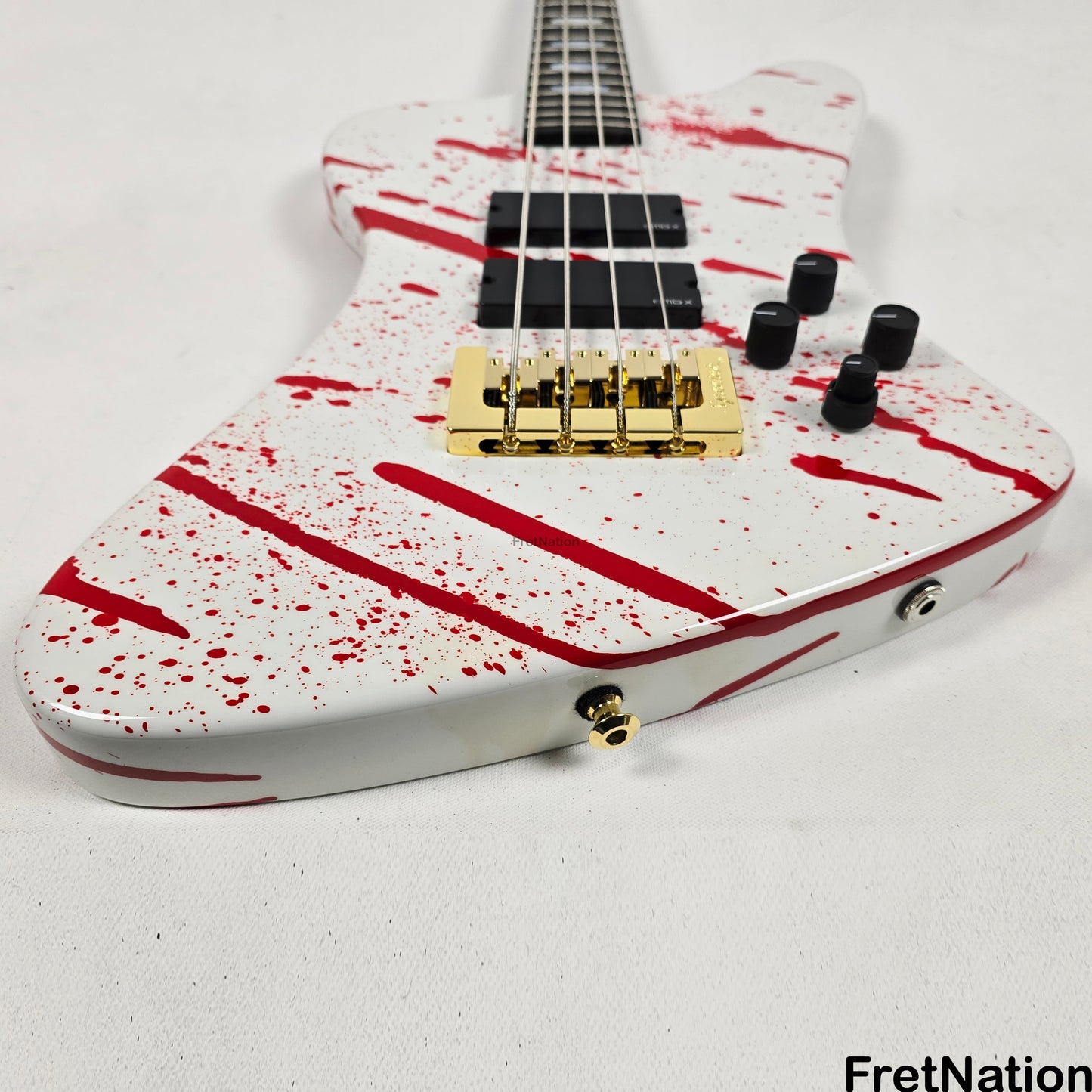 Spector Spector USA NS-2X 4-String Bass White w/ Red Drip 9.60lbs #1677