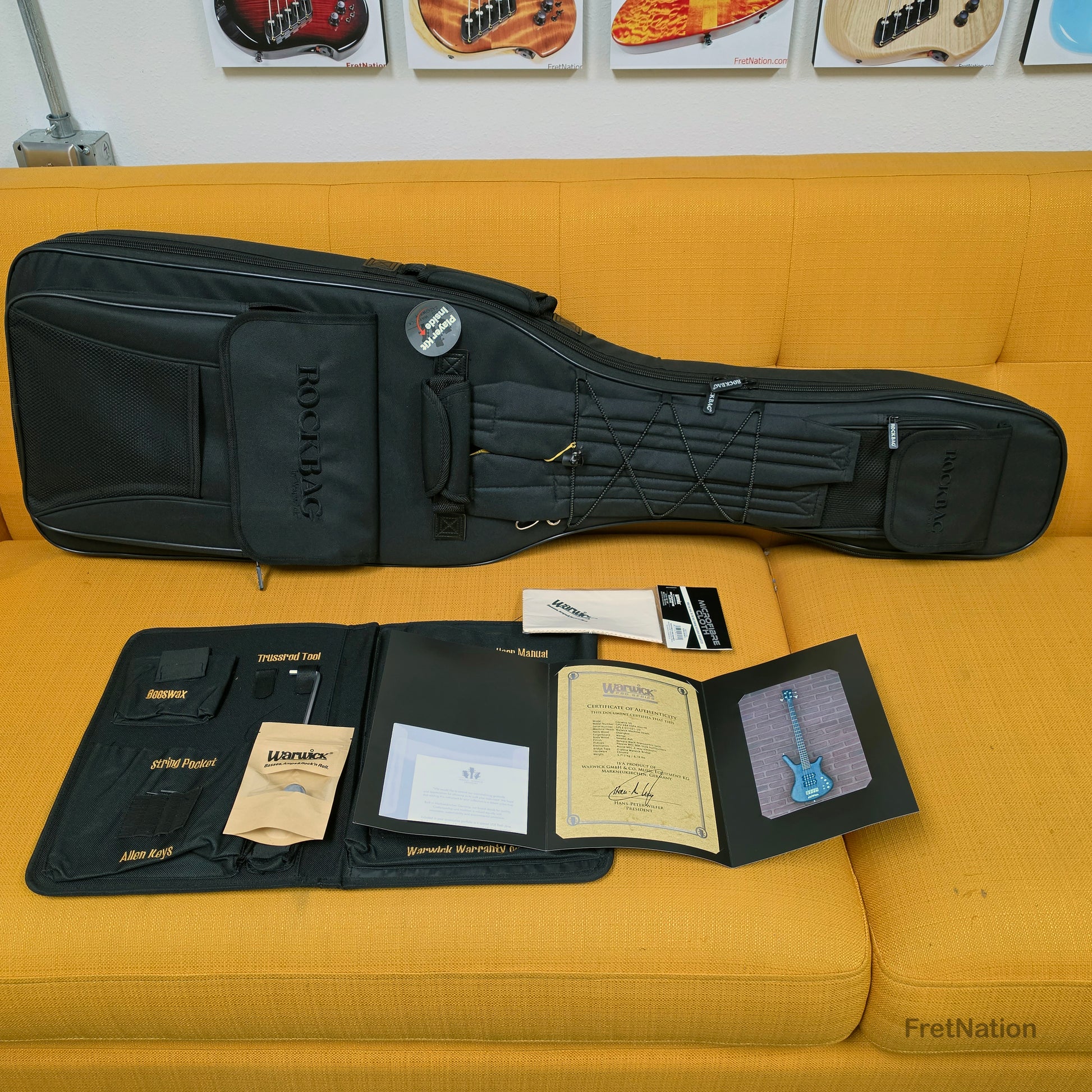Warwick Warwick Teambuilt GPS Corvette $$ 4-String Nirvana Black Transparent Satin - 8.22lbs E 011521-23