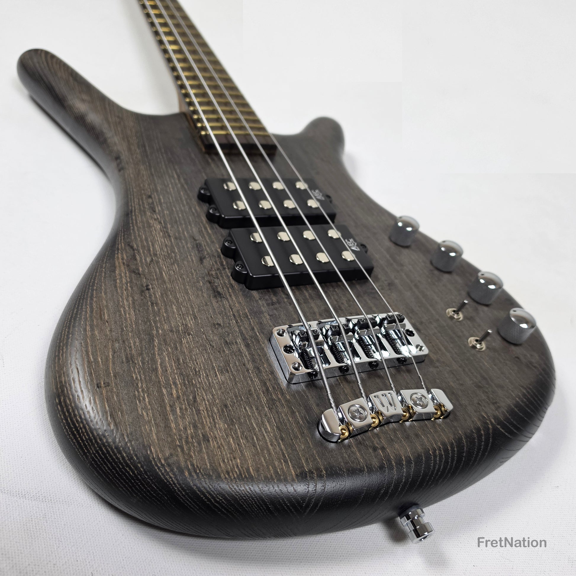 Warwick Warwick Teambuilt GPS Corvette $$ 4-String Nirvana Black Transparent Satin - 8.22lbs E 011521-23