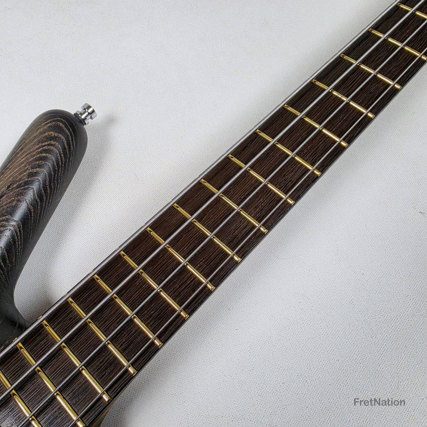 Warwick Warwick Teambuilt GPS Corvette $$ 4-String Nirvana Black Transparent Satin - 8.22lbs E 011521-23