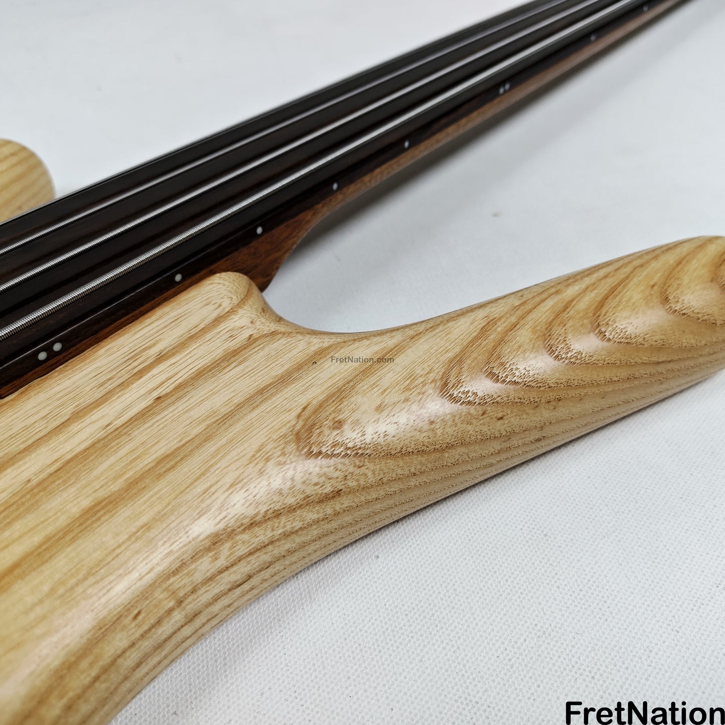 Warwick Warwick Teambuilt GPS Corvette $$ 4-String Lefty - Natural Transparent Satin Fretless 9.52lbs D 013548-25
