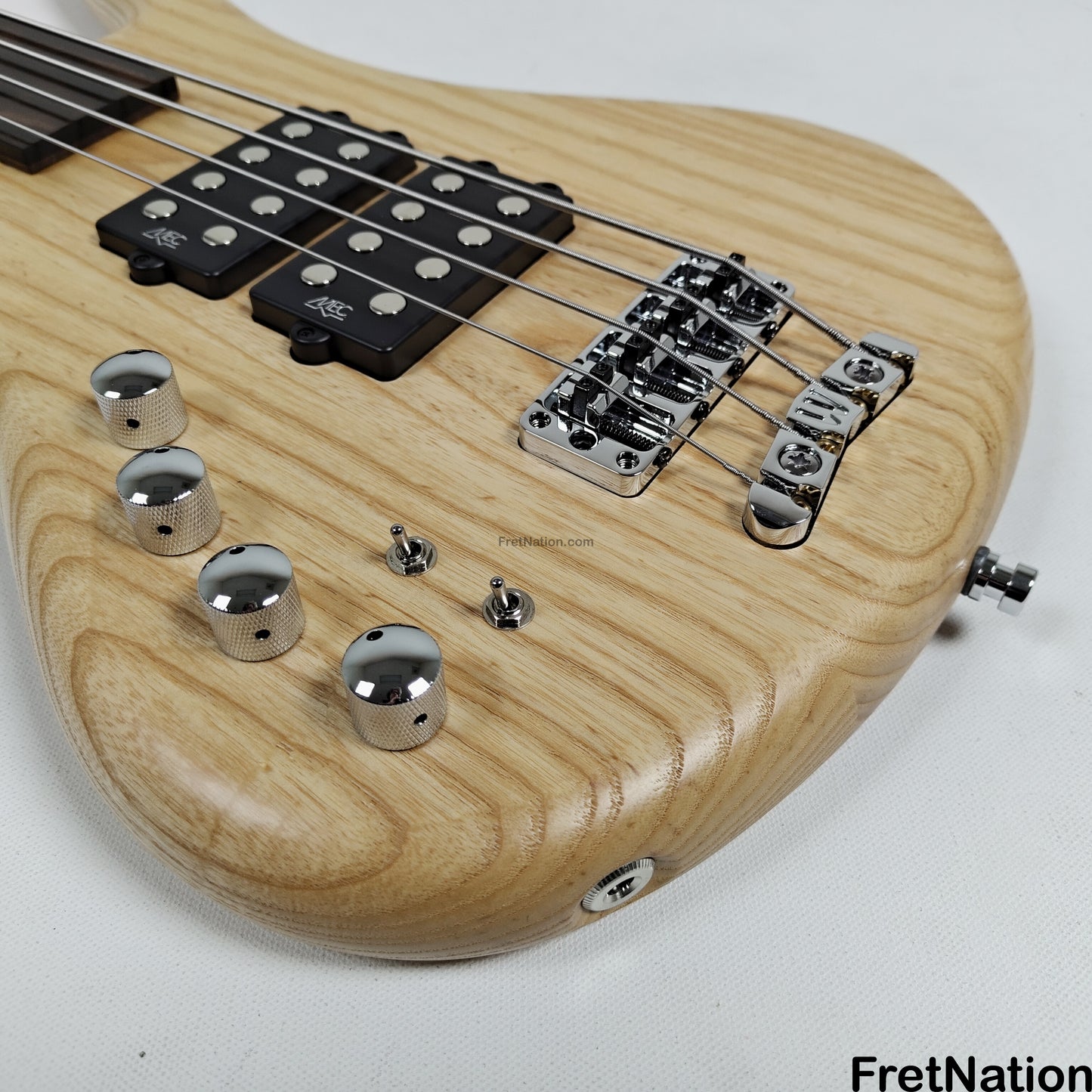 Warwick Warwick Teambuilt GPS Corvette $$ 4-String Lefty - Natural Transparent Satin Fretless 9.52lbs D 013548-25