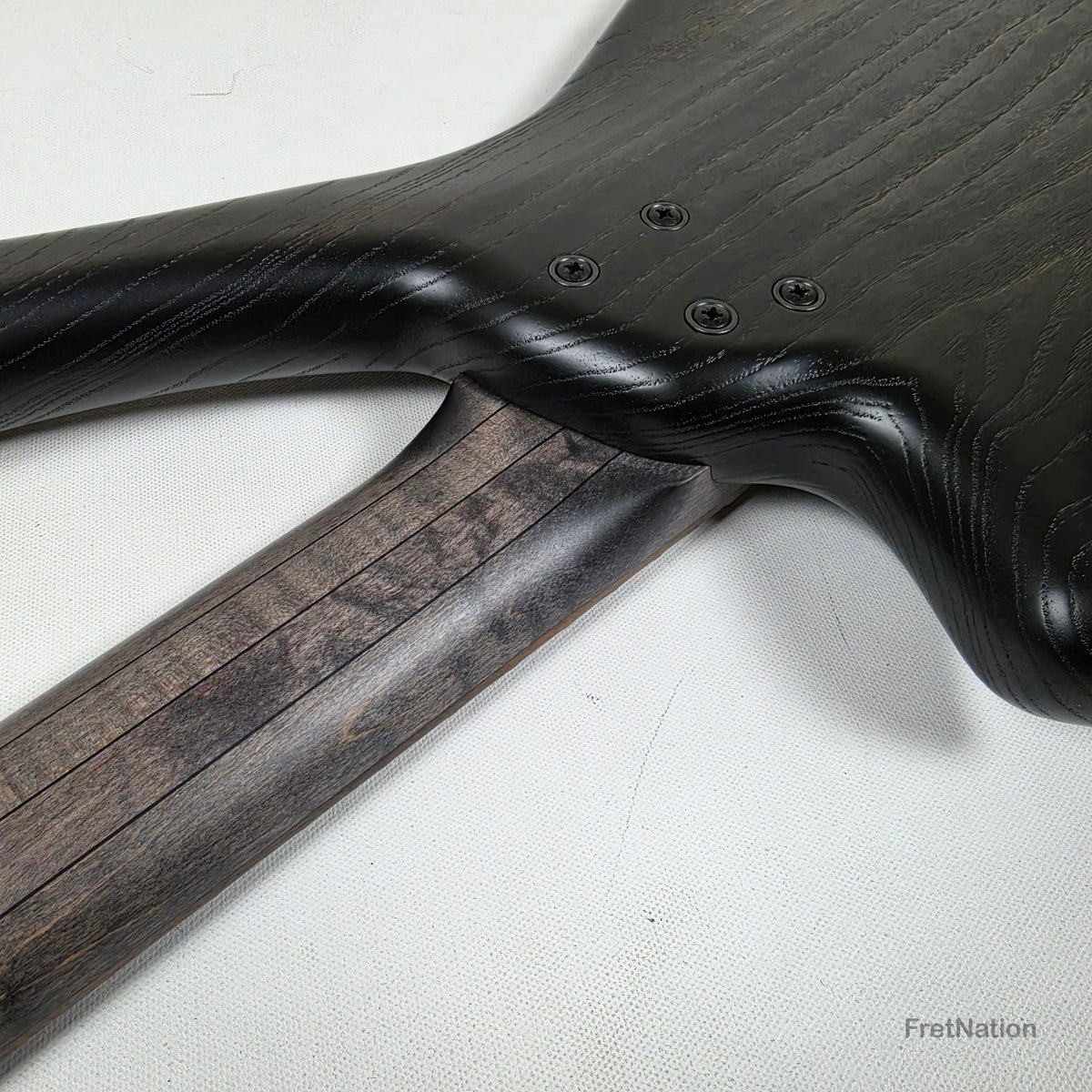 Warwick Warwick TeamBuilt Fortress 2026 Limited 5-string - #28/120 014196-26 9.52lbs