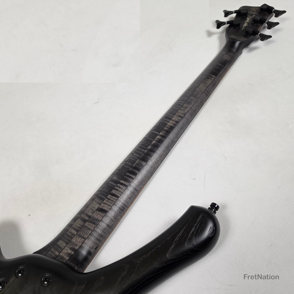 Warwick Warwick TeamBuilt Fortress 2026 Limited 5-string - #29/120 014197-26 9.42lbs
