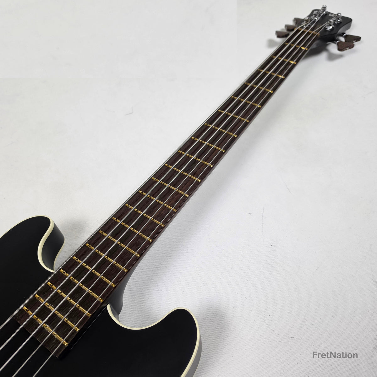 Warwick MasterBuilt Star Bass II Solid Black 5-String - 9.70lbs K 164102-24