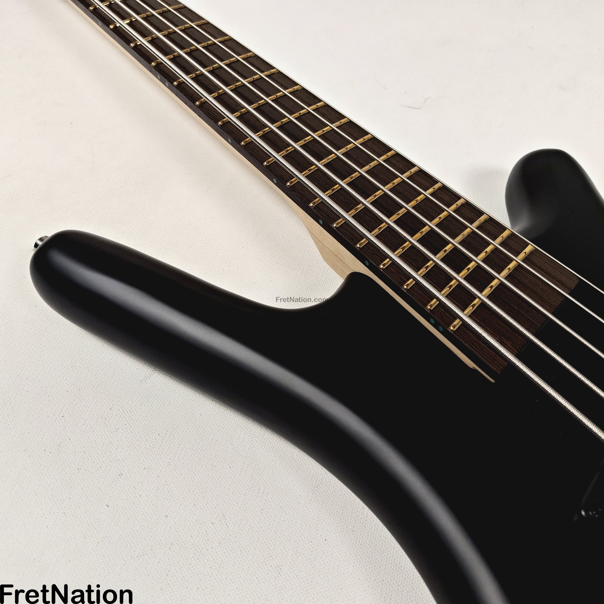 Warwick Warwick RockBass Corvette Multi-Scale 5-String Bass Solid Black 9.26lbs #571477-25