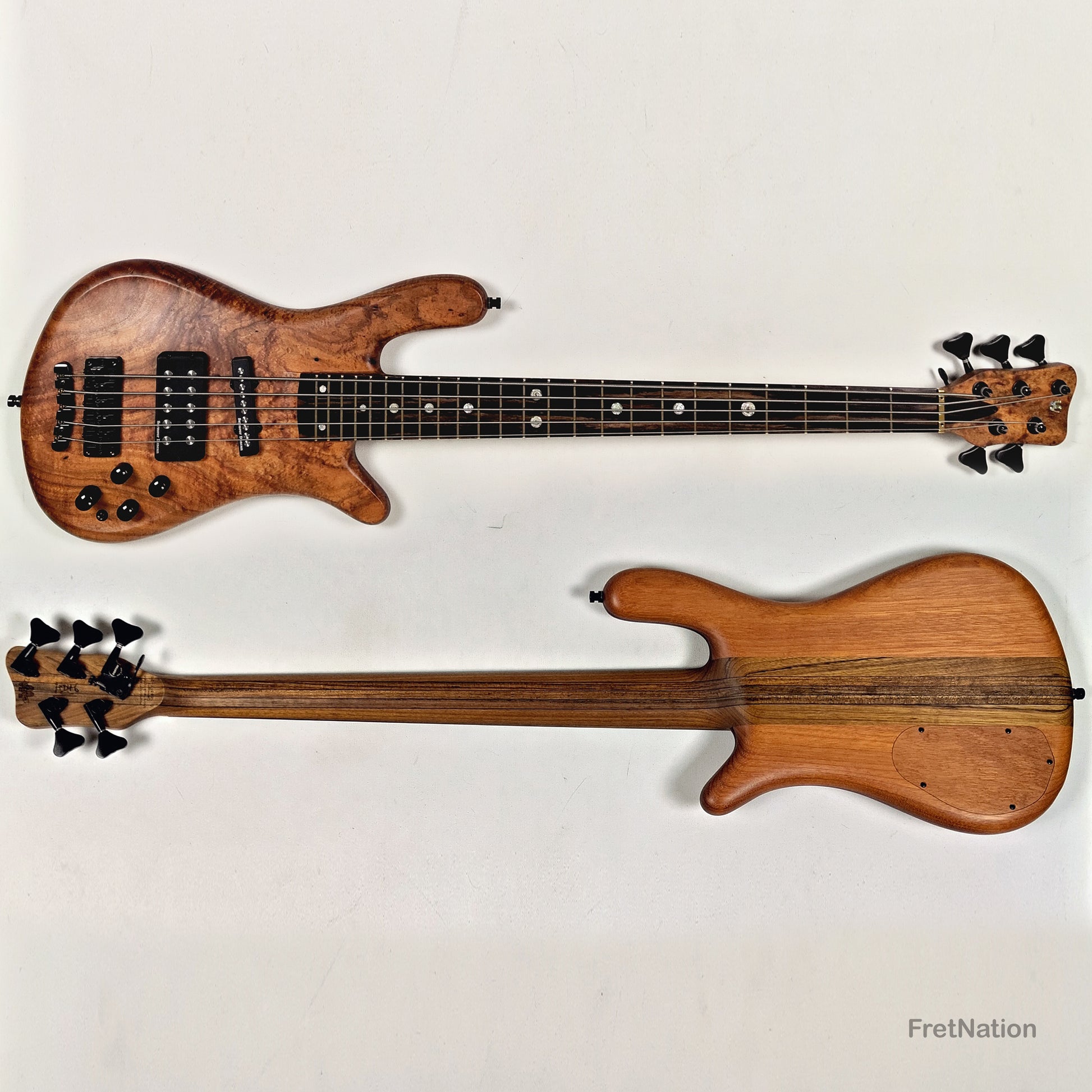 Warwick Warwick Masterbuilt P-Nut Signature III 5-string Blackwood Burl - 11.20lbs D 164317-26