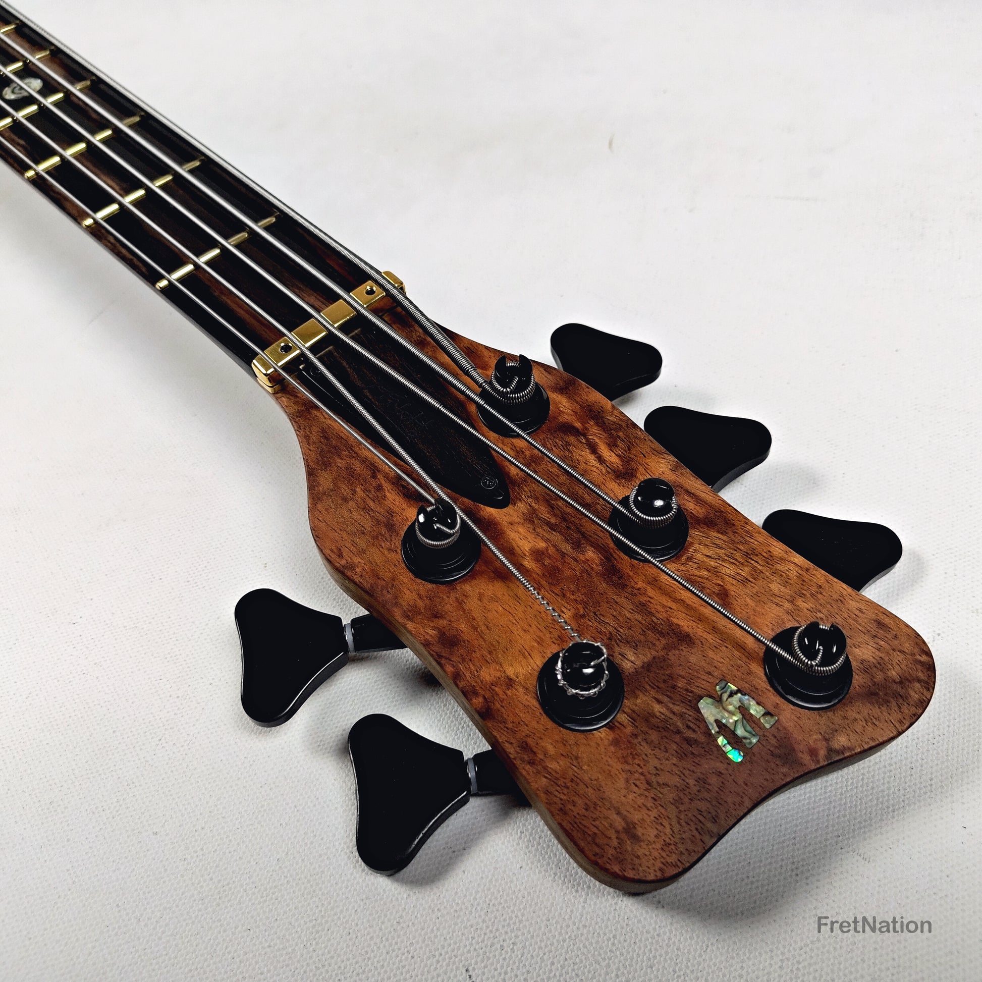 Warwick Warwick Masterbuilt P-Nut Signature III 5-string Blackwood Burl - 11.20lbs D 164317-26