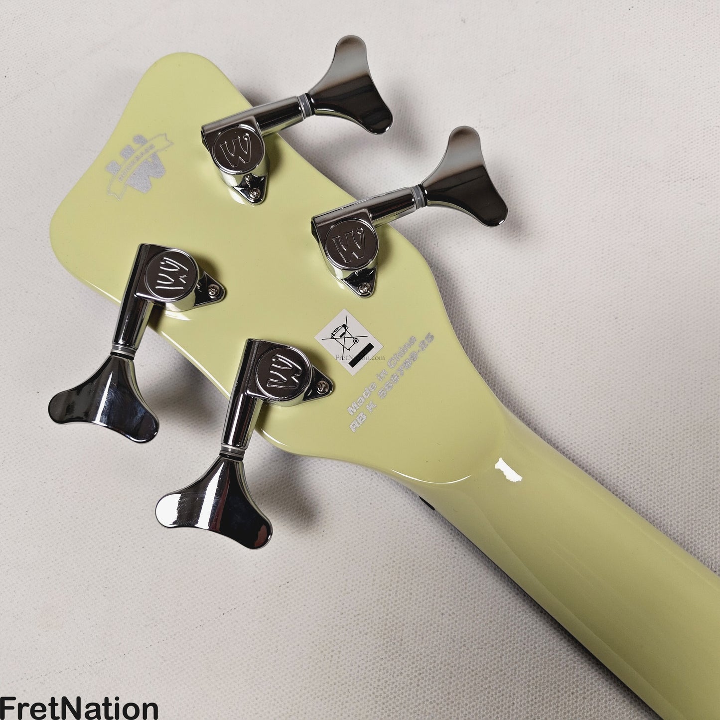 Warwick Warwick RockBass Star Bass 4-String Bass Solid Creme White 32" Scale 8.34lbs #569789-25