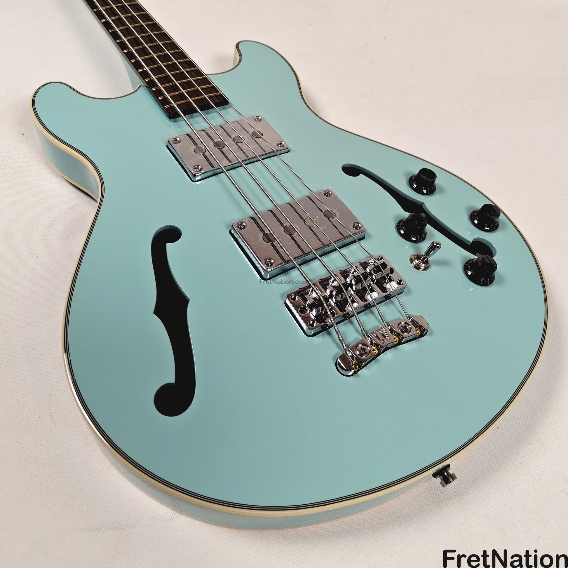 Warwick Warwick RockBass Star Bass 4-String Bass Solid Daphne Blue 32" Scale 8.18lbs #569847-25