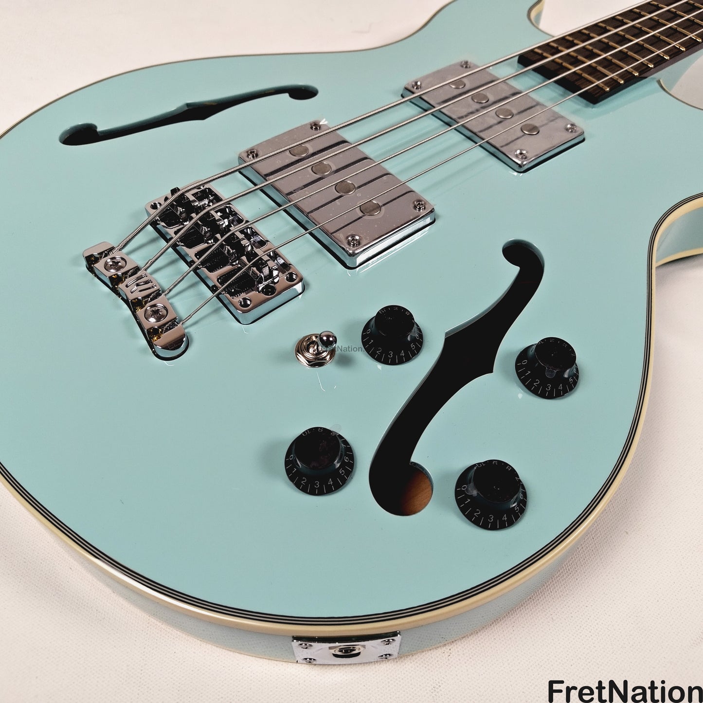 Warwick Warwick RockBass Star Bass 4-String Bass Solid Daphne Blue 32" Scale 8.18lbs #569847-25