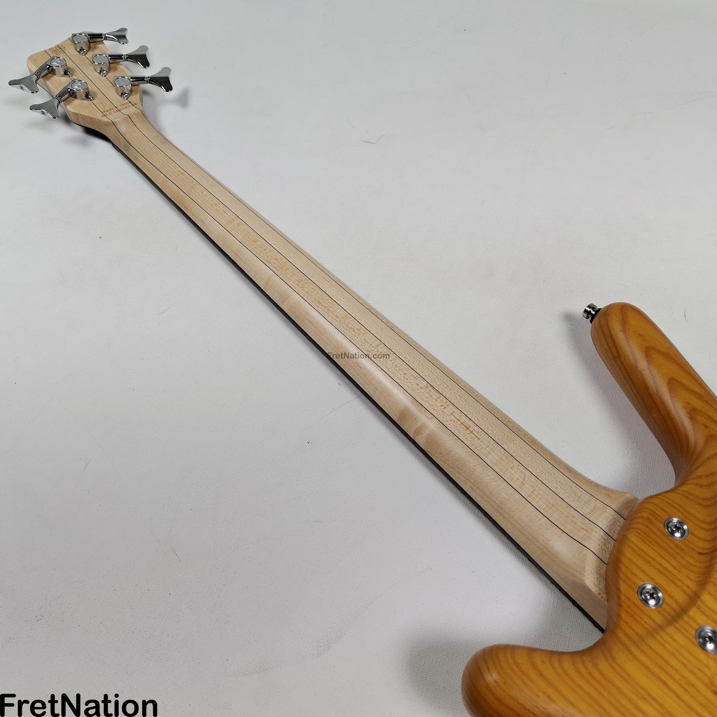 Warwick Warwick RockBass Corvette $$ 5-String Bass Honey Violin 10.10lbs #568047-25 NAMM Display