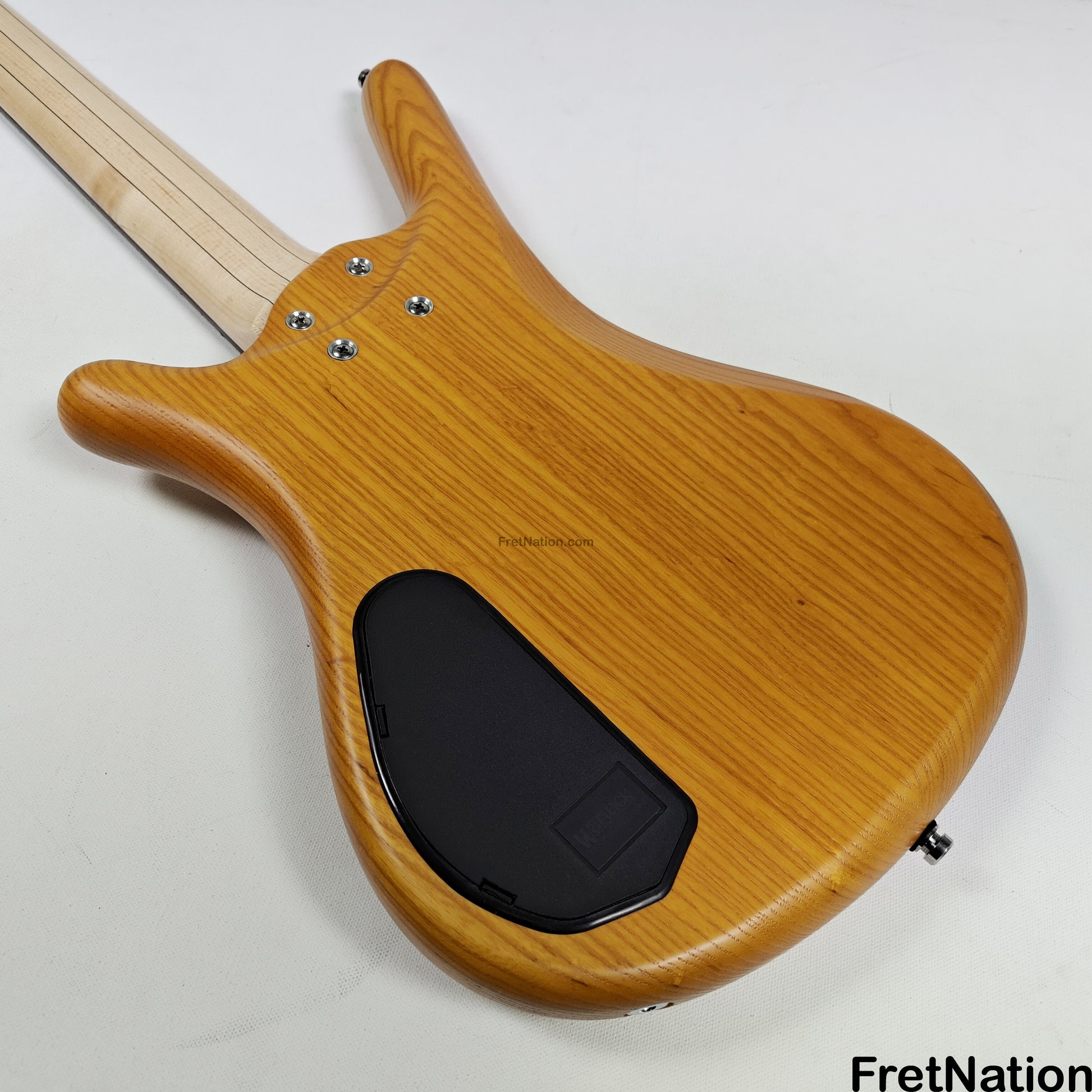 Warwick Warwick RockBass Corvette $$ 5-String Bass Honey Violin 10.10lbs #568047-25 NAMM Display