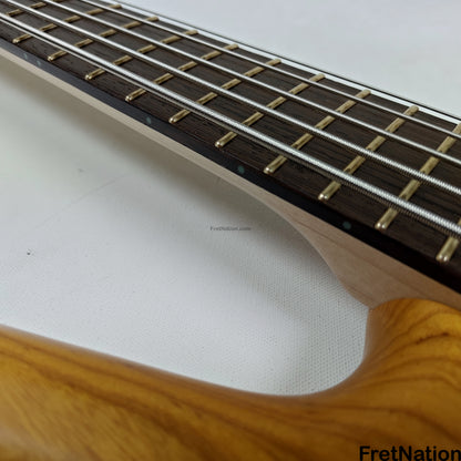 Warwick Warwick RockBass Corvette $$ 5-String Bass Honey Violin 10.10lbs #568047-25 NAMM Display