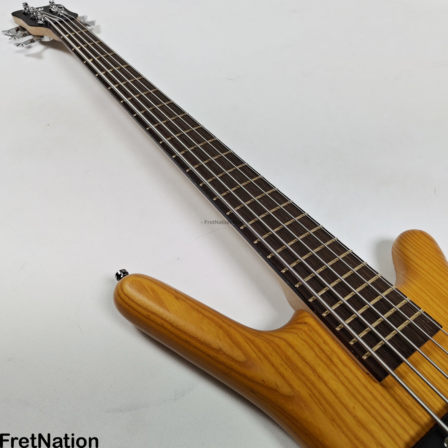 Warwick Warwick RockBass Corvette $$ 5-String Bass Honey Violin 10.10lbs #568047-25 NAMM Display