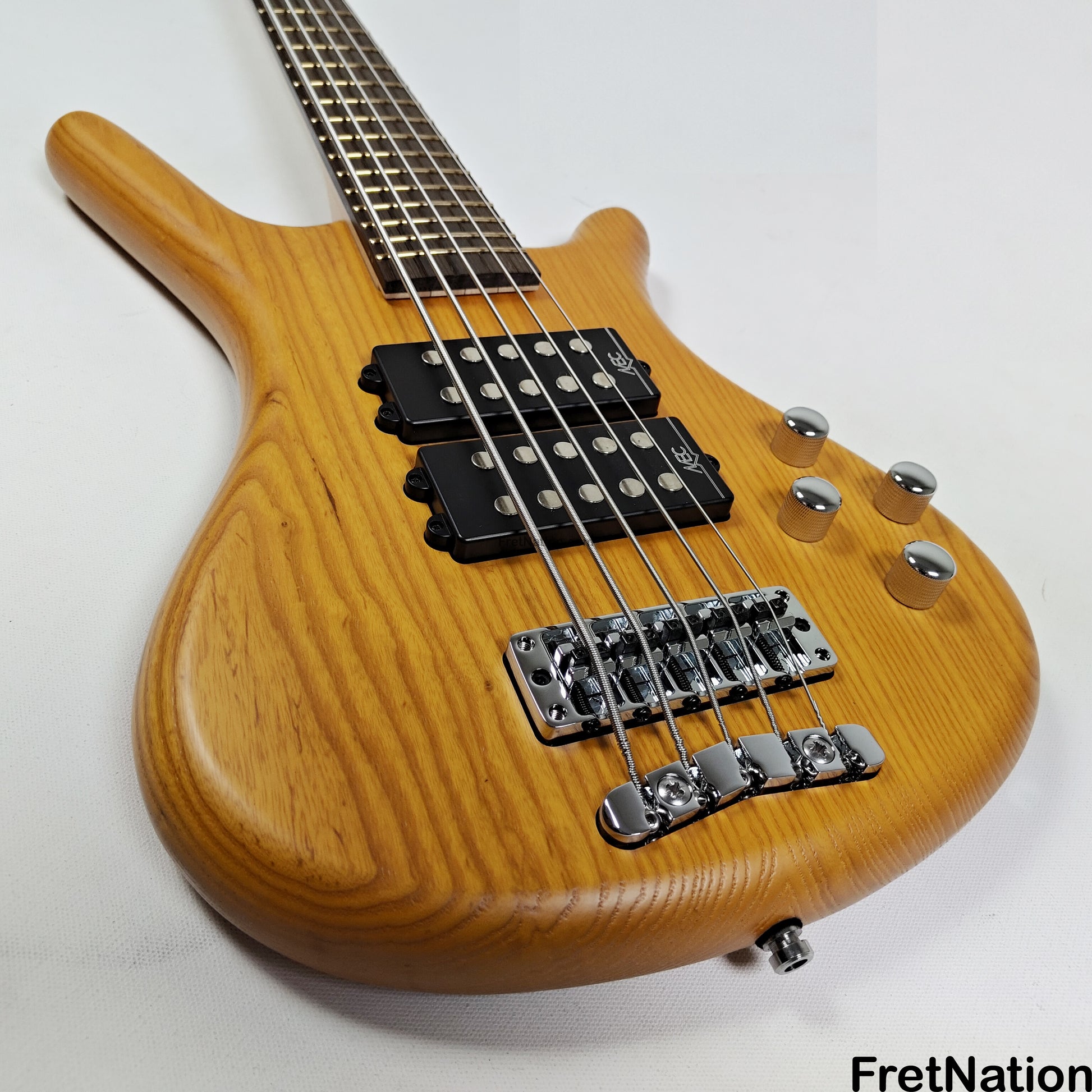 Warwick Warwick RockBass Corvette $$ 5-String Bass Honey Violin 10.10lbs #568047-25 NAMM Display