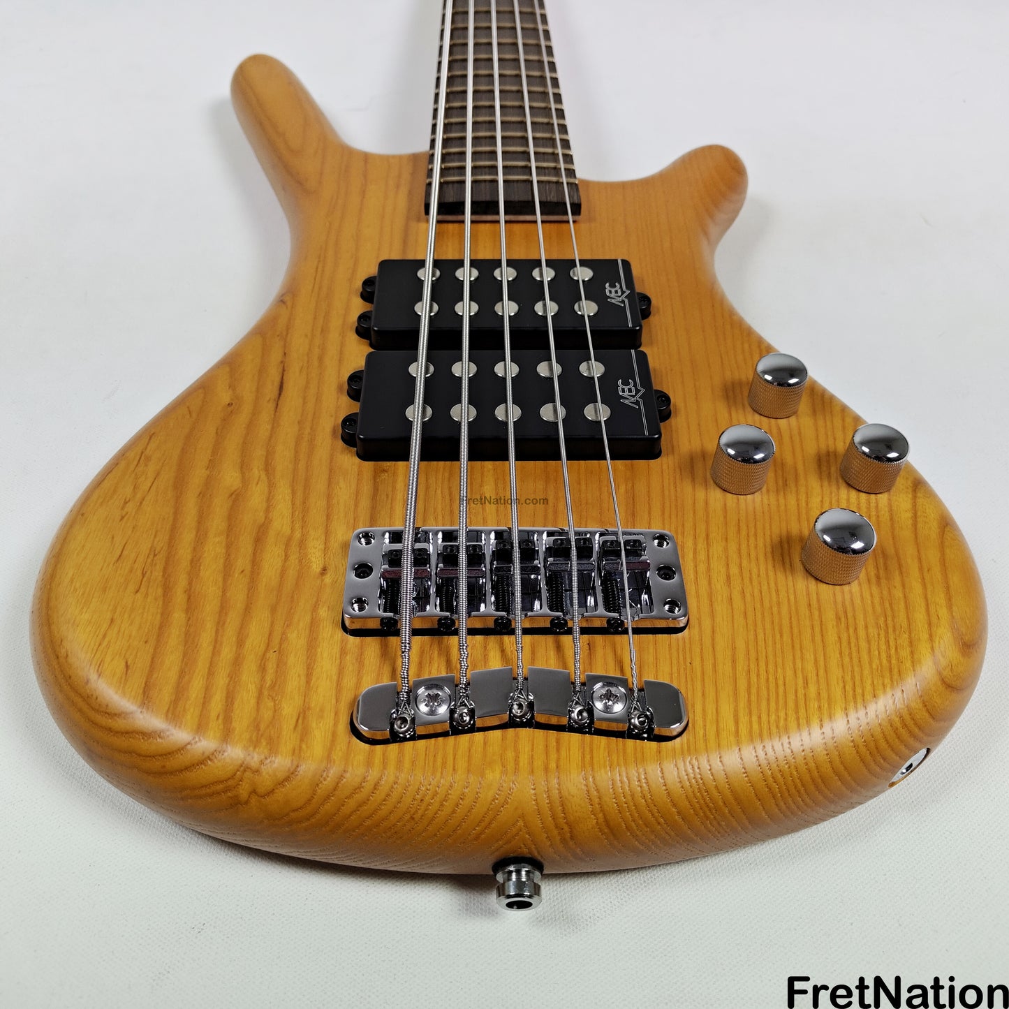 Warwick Warwick RockBass Corvette $$ 5-String Bass Honey Violin 10.10lbs #568047-25 NAMM Display