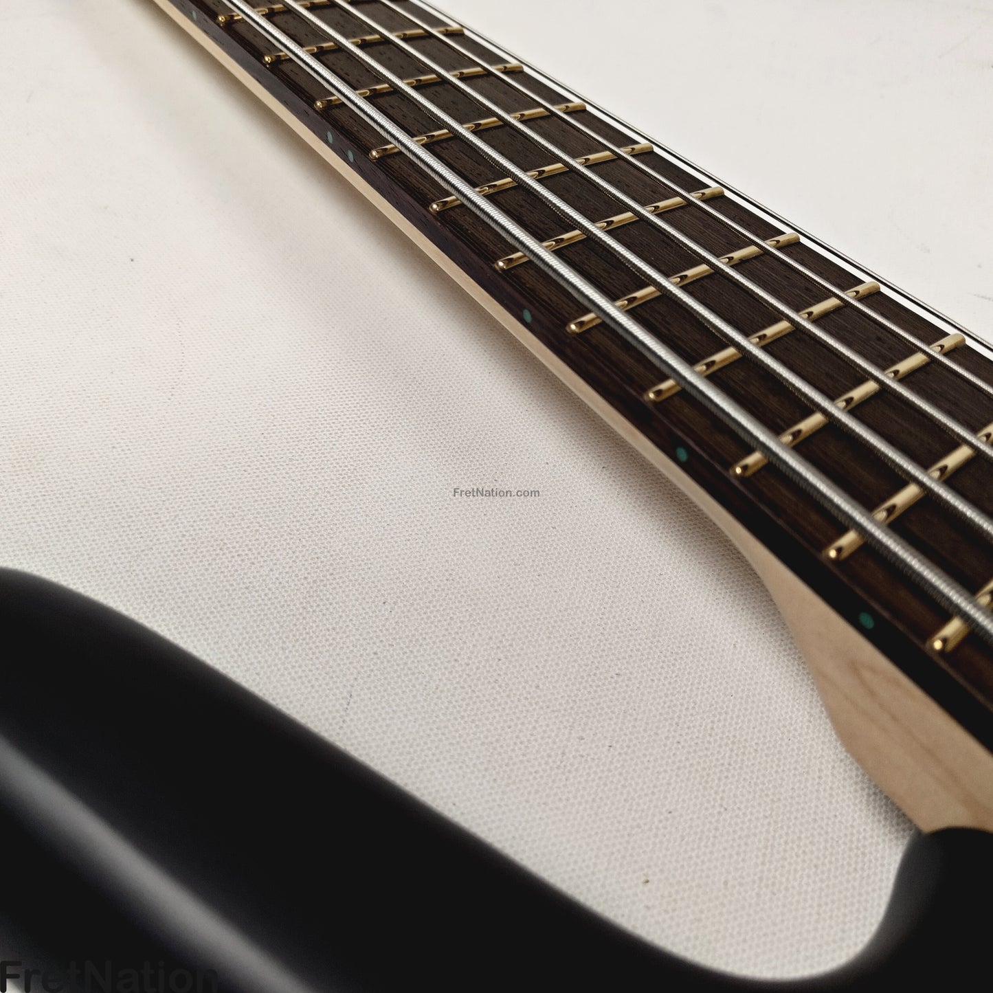 Warwick Warwick RockBass Corvette Multi-Scale 5-String Bass Solid Black 9.32lbs #570857-25