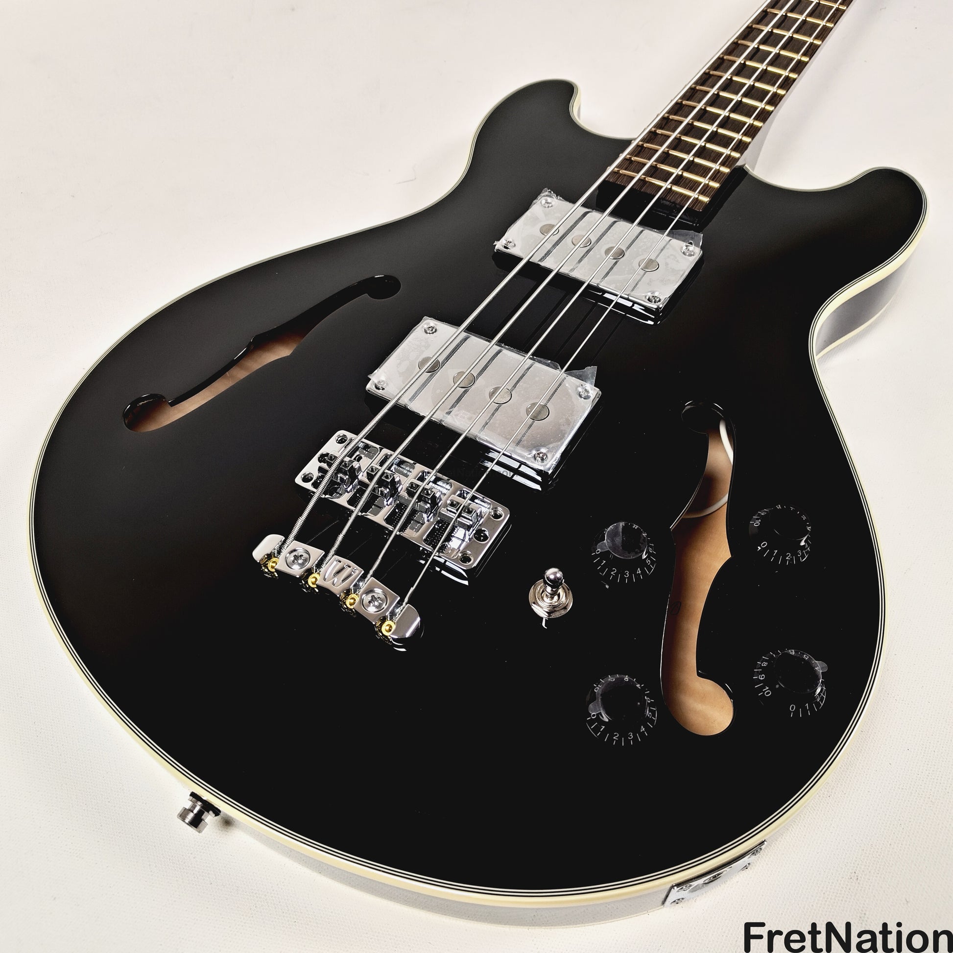 Warwick Warwick RockBass Star Bass 4-String Bass Solid Black 32" Scale 8.04lbs #568194-25