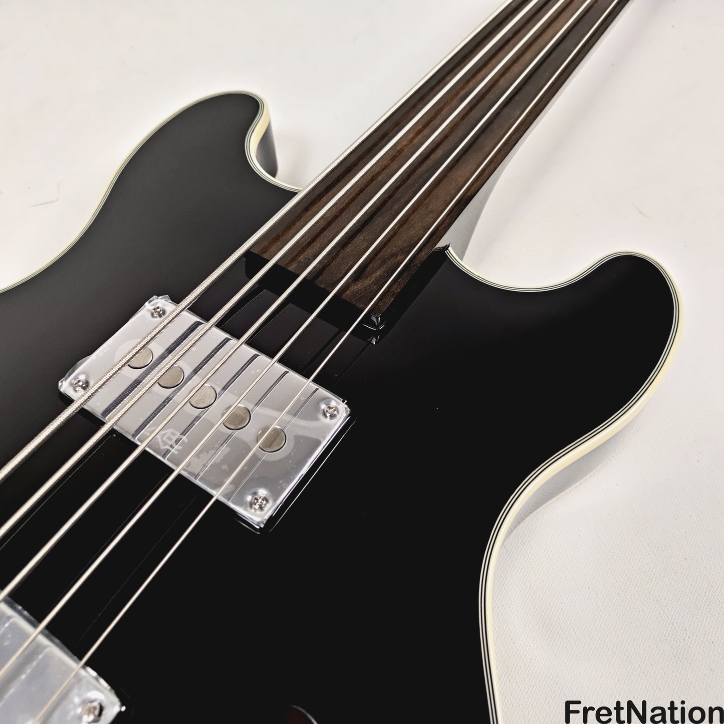 Warwick Warwick RockBass Star Fretless Bass 5-String Bass Solid Black 8.72lbs #569852-25